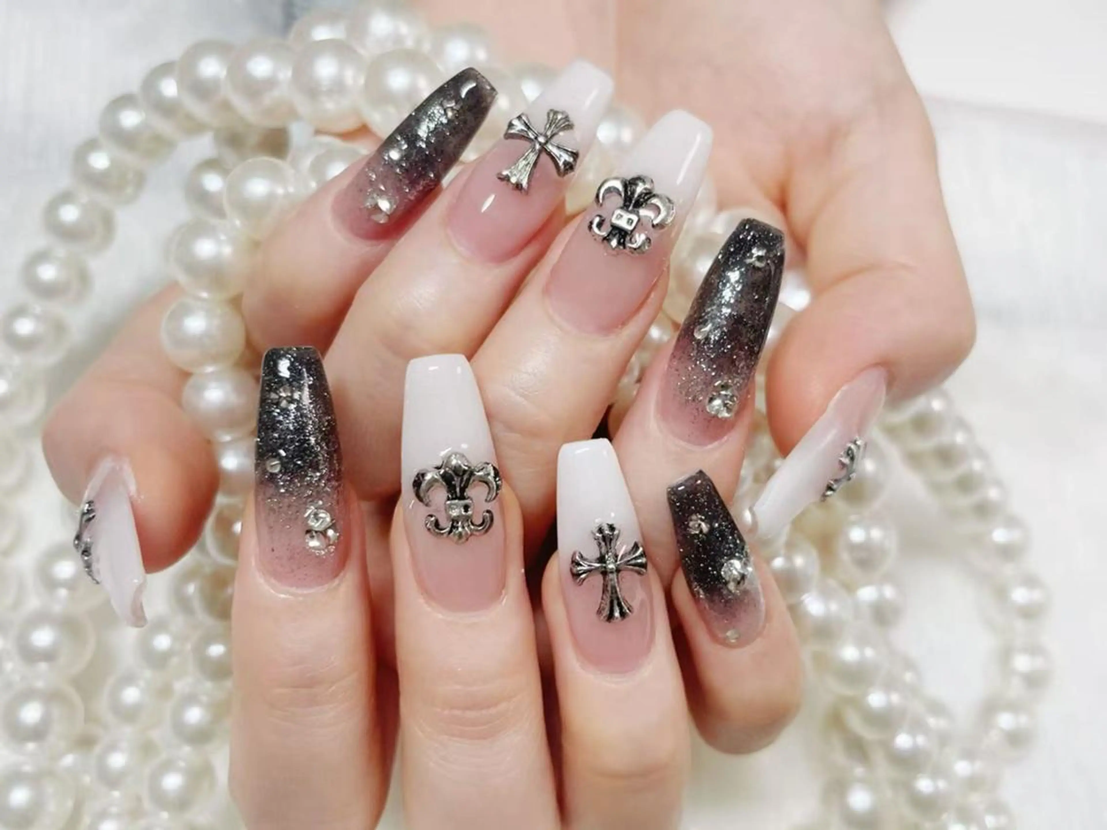 ネイル アートネイル クリアネイル 成人式 長さ出し フラッシュネイル ハンドネイル Ru na🍳のネイルデザイン