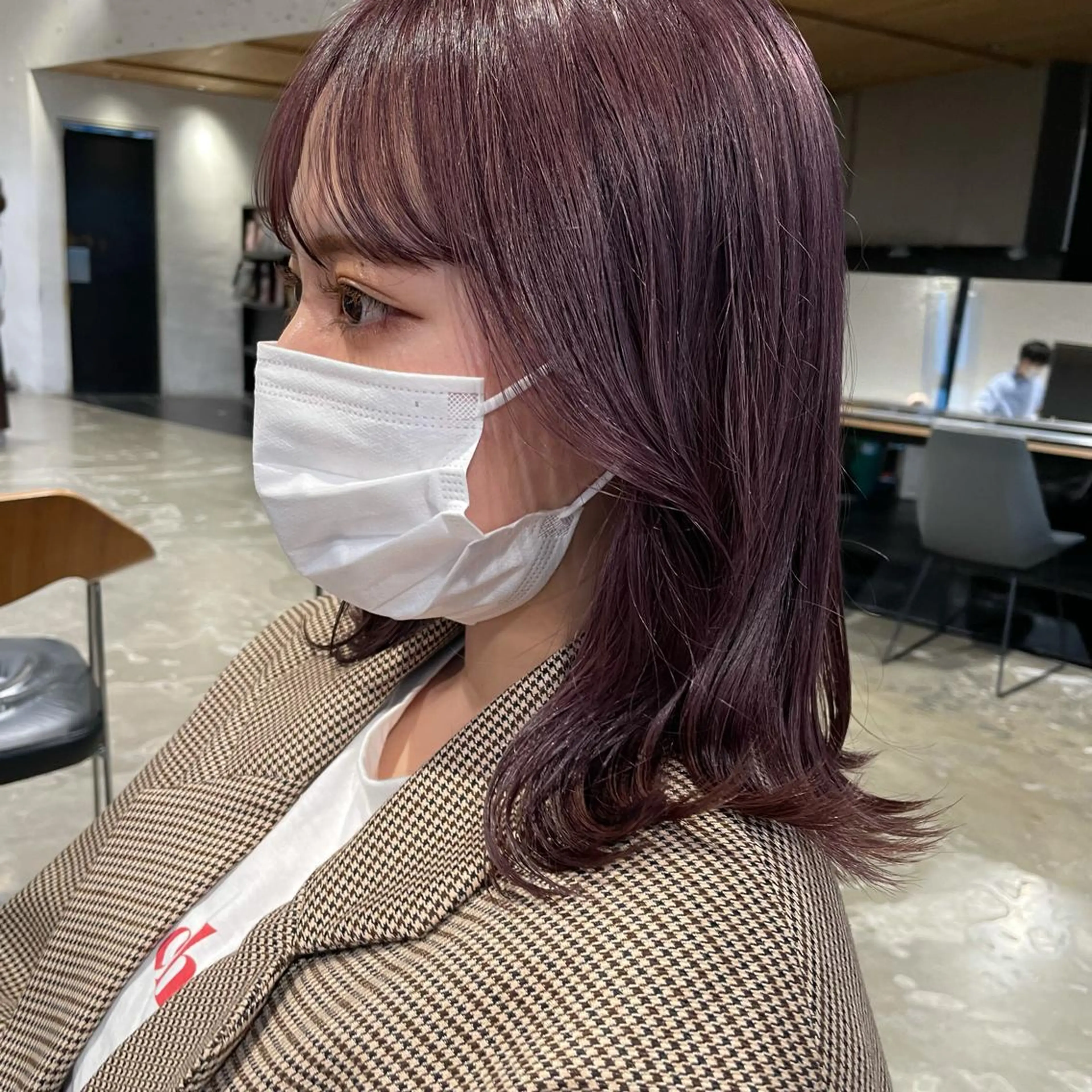 ミディアム カラー ヘアアレンジ マツエク・マツパ 【柔らか透明感✨/ 似合せ前髪】大石葉月のヘアスタイル