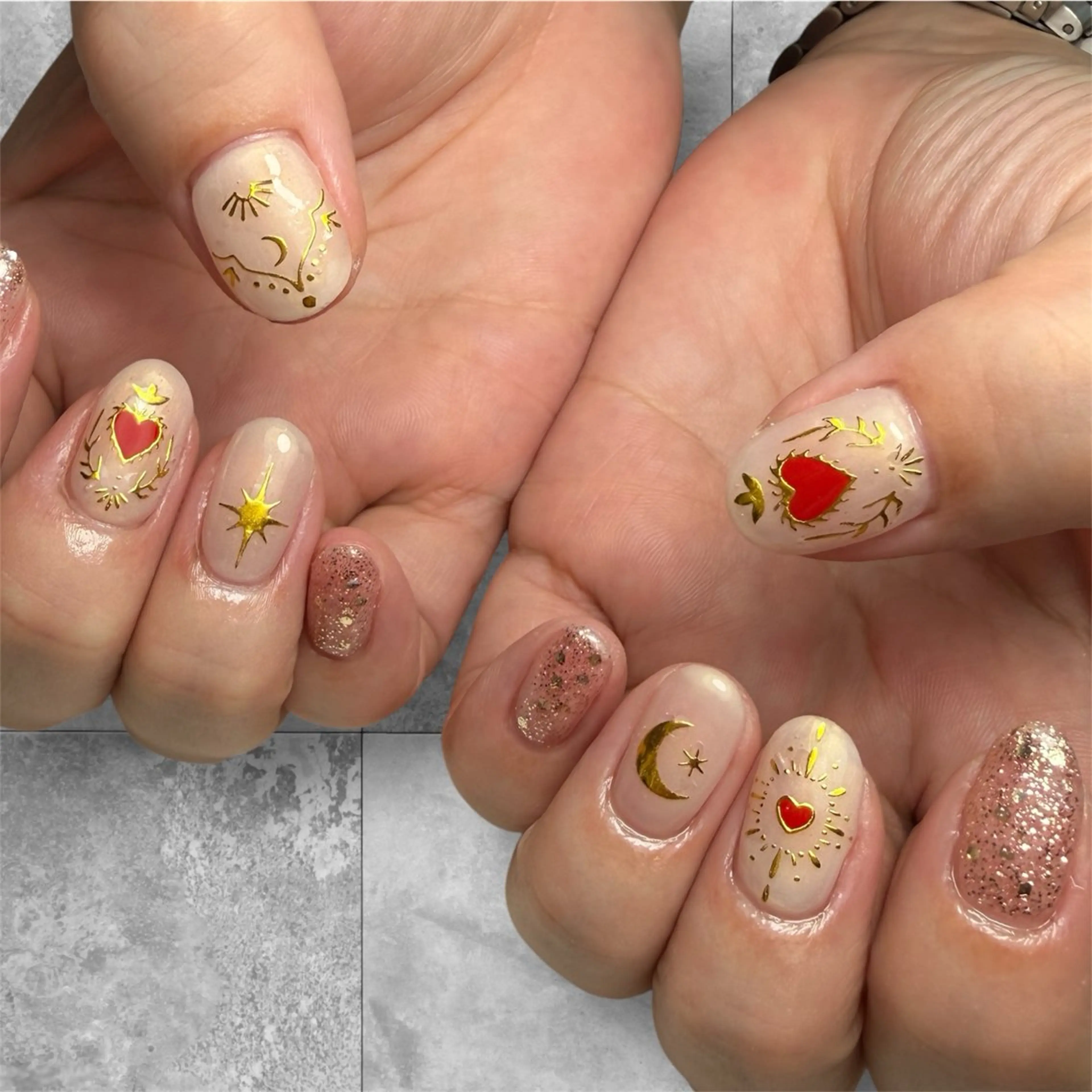 ネイル 駒月 明日香のネイルデザイン