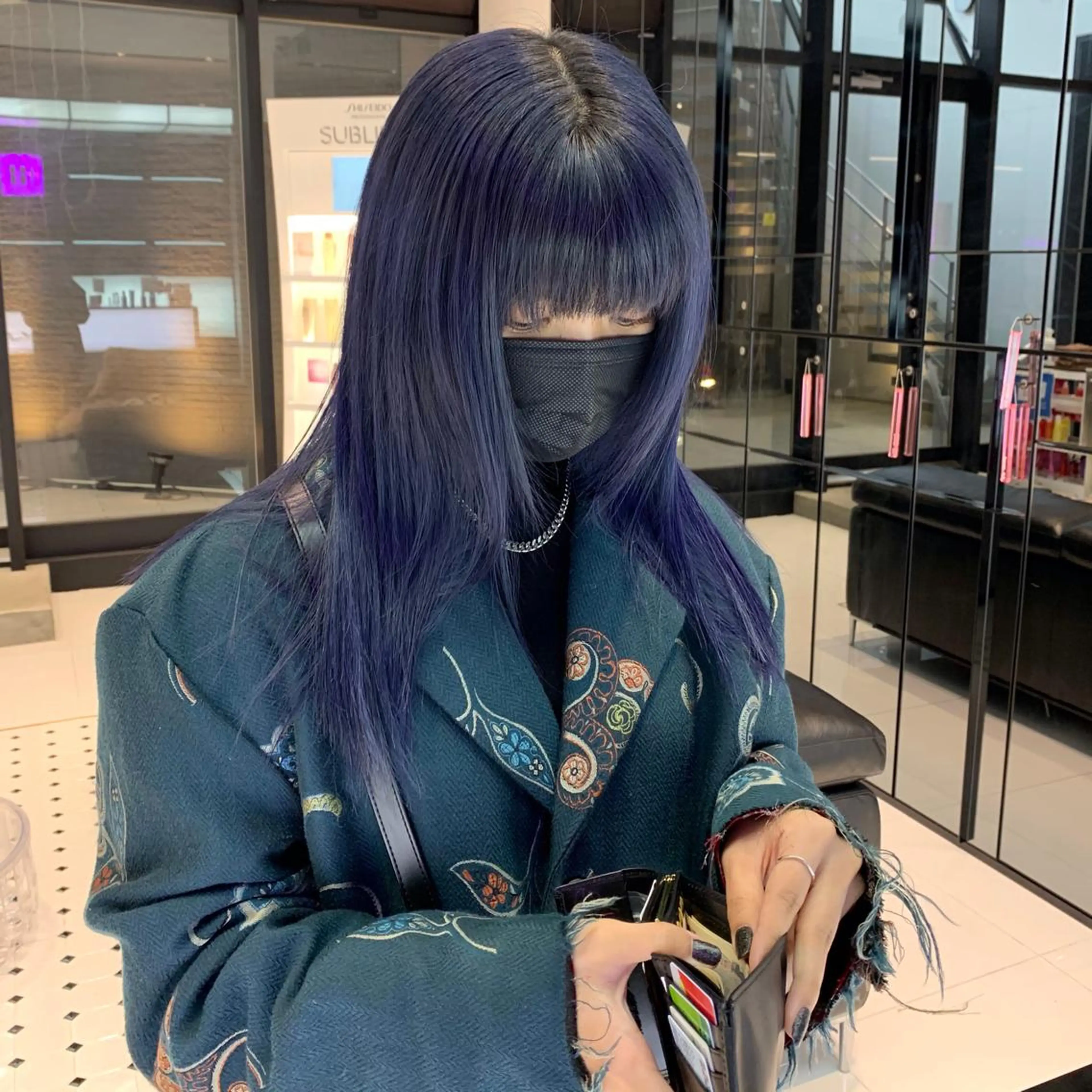 ロング カラー ブルーカラー ブルーラベンダー ラベンダーカラー ハッシュカット/ハイ トーン/MANAMIのヘアスタイル