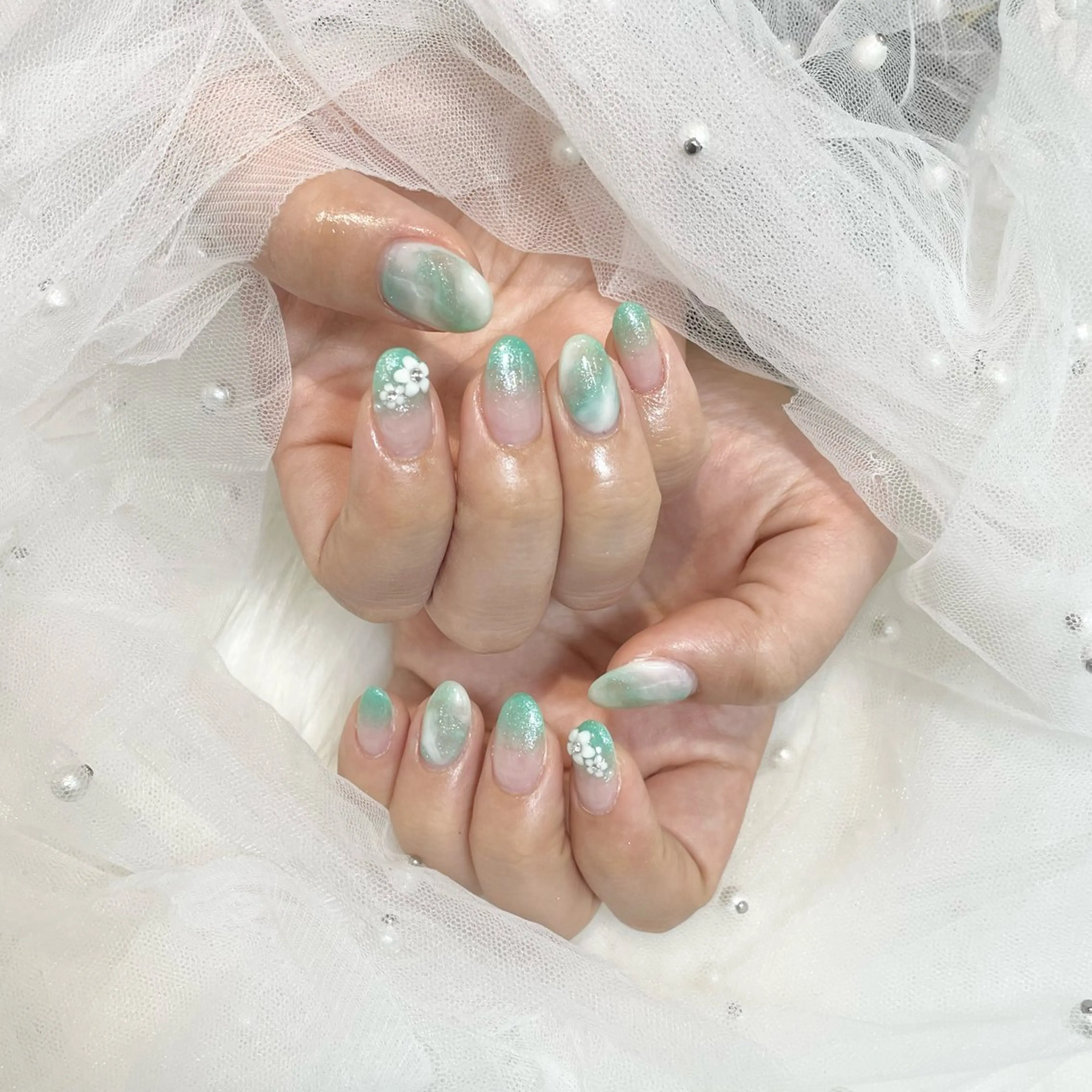 ネイル WISTERIA midoriのネイルデザイン