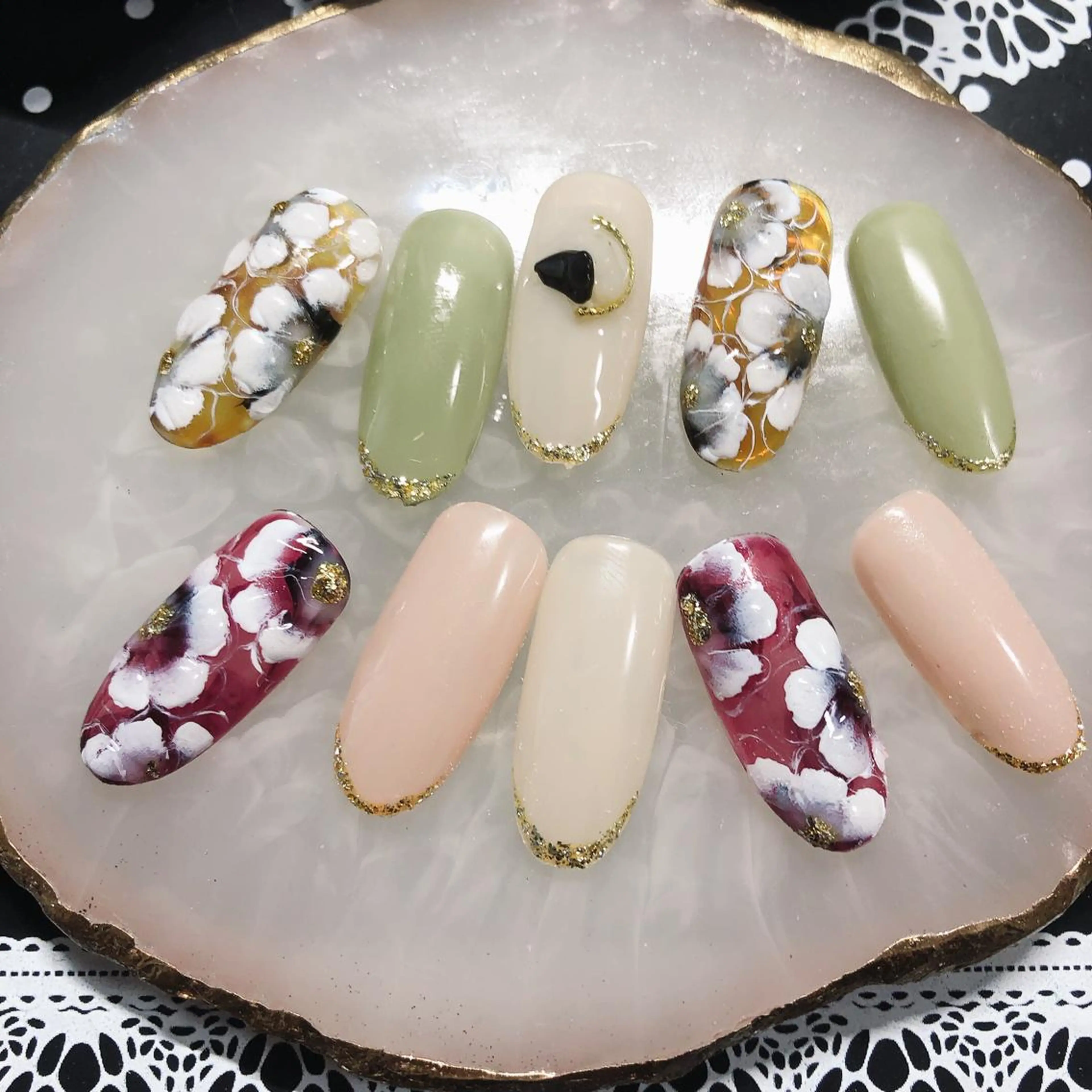 ネイル フラワーネイル 奥園 良恵のネイルデザイン