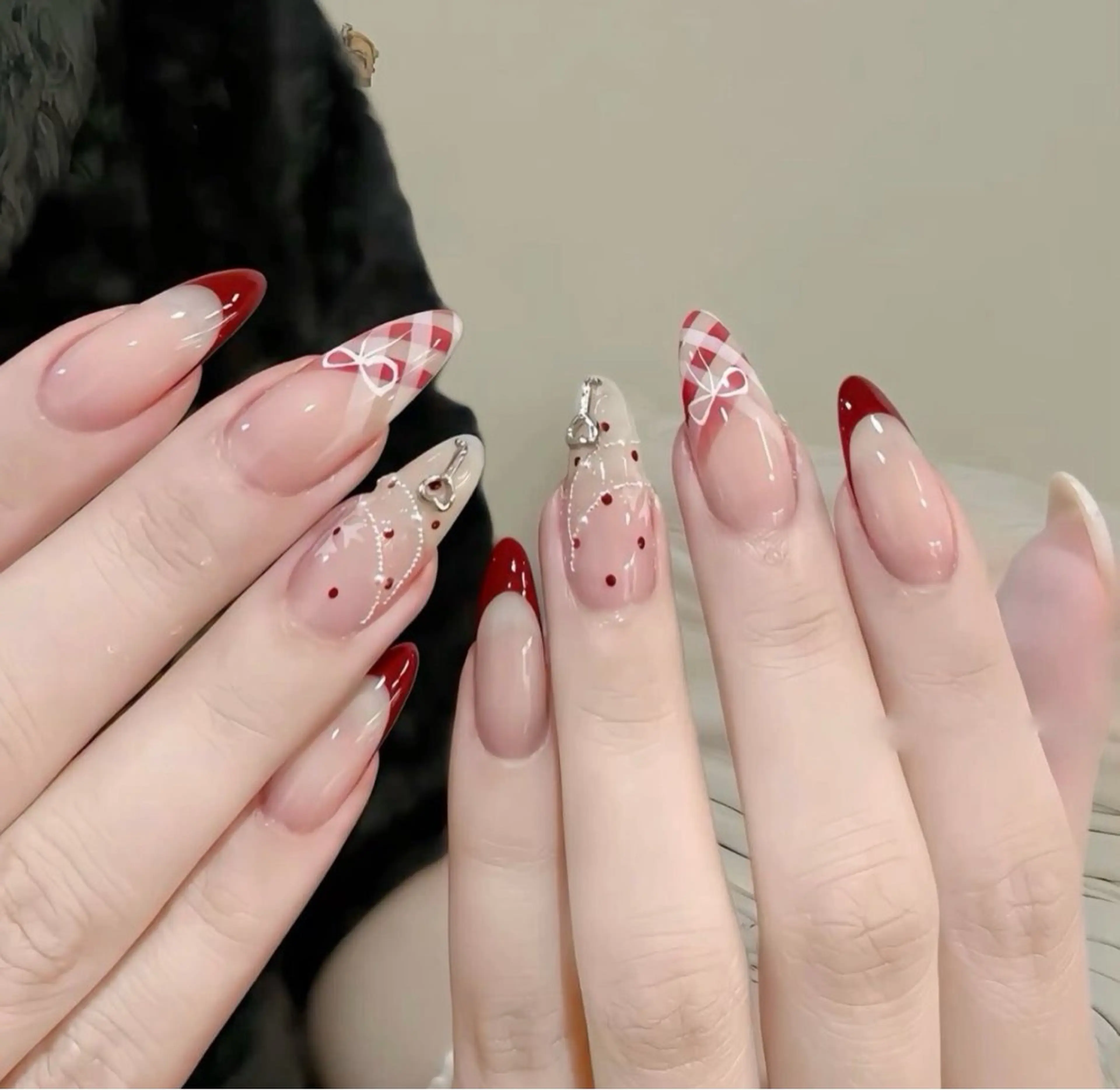 ネイル ジェルネイル ロングネイル ニュアンスネイル ワンカラーネイル シンプルネイル Kora Nailのネイルデザイン