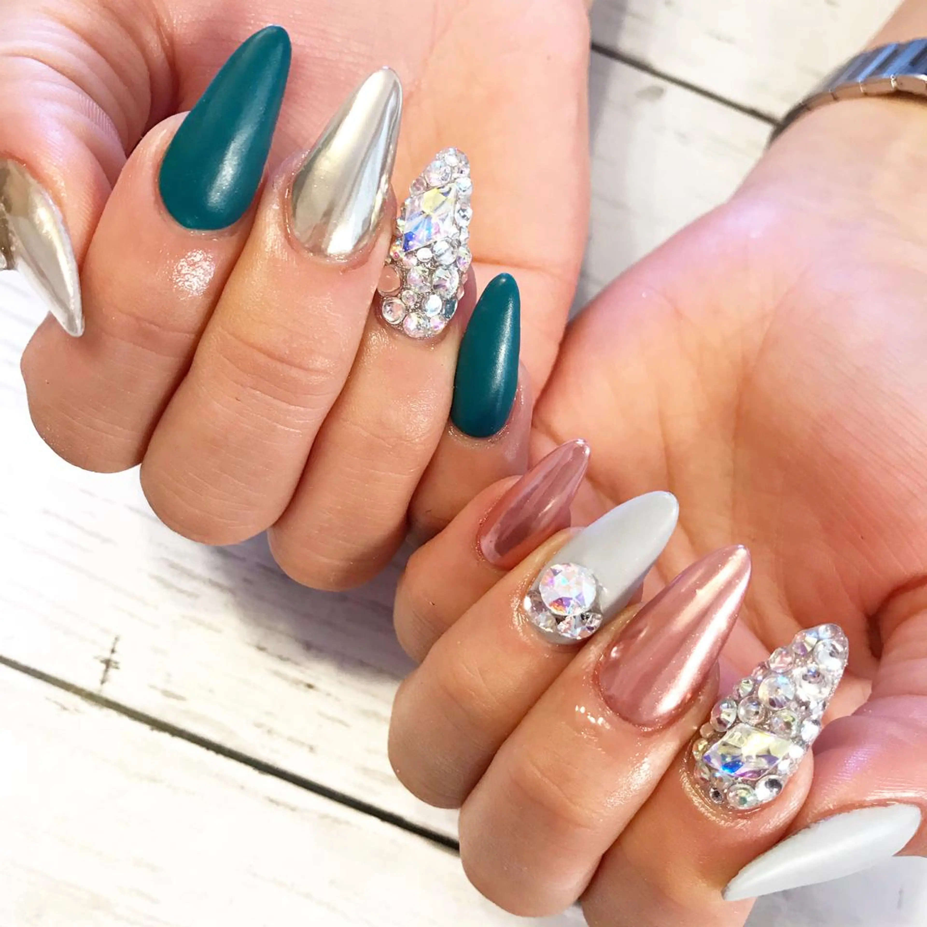 ネイル YUKI /stellavieのネイルデザイン