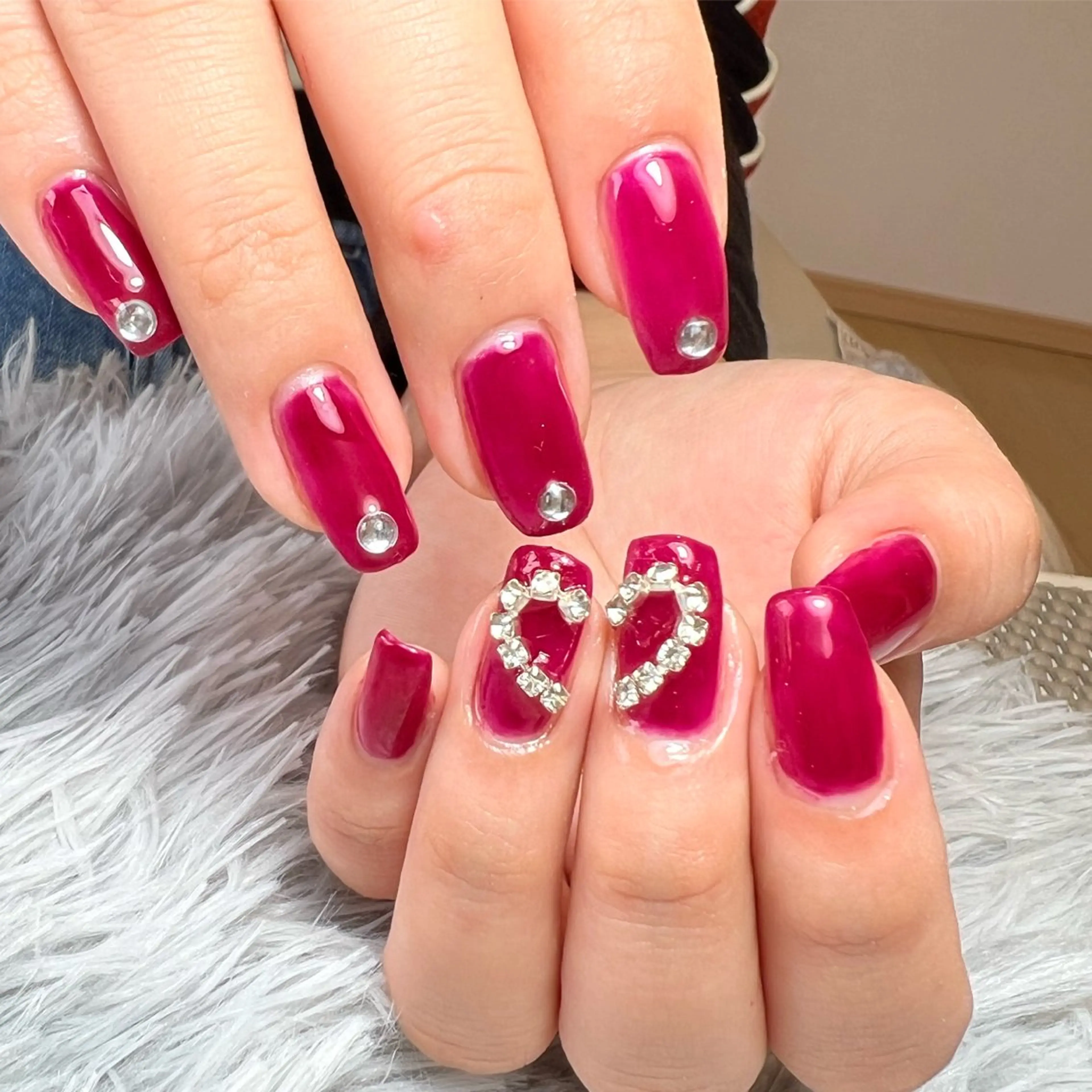 ネイル ジェルネイル ハート メンズネイル ワンカラーネイル ストーンネイル ハンドネイル シェヌネイル JURAのネイルデザイン