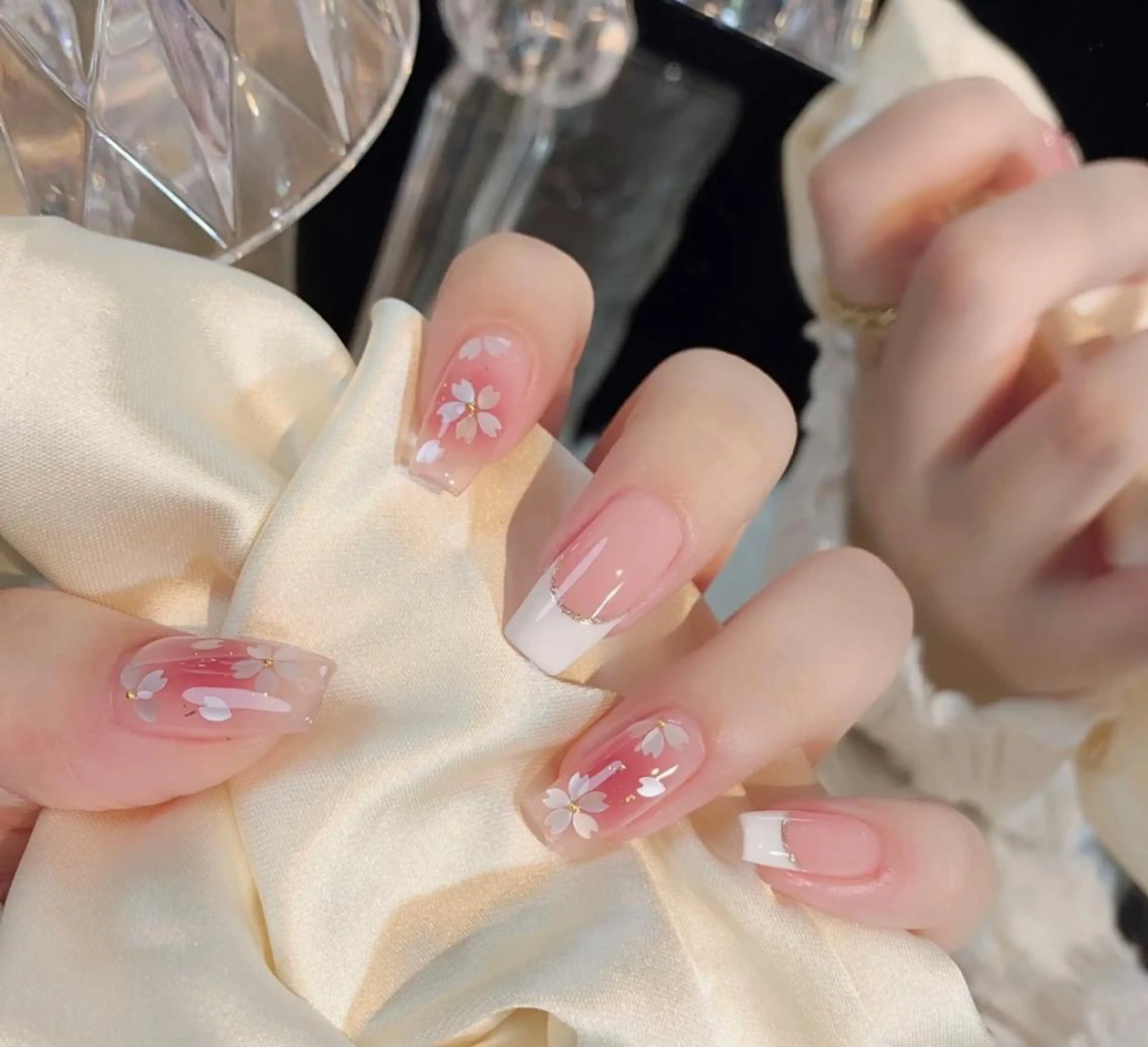 ネイル ハンドネイル M🌷nail 長さだし専門店のネイルデザイン