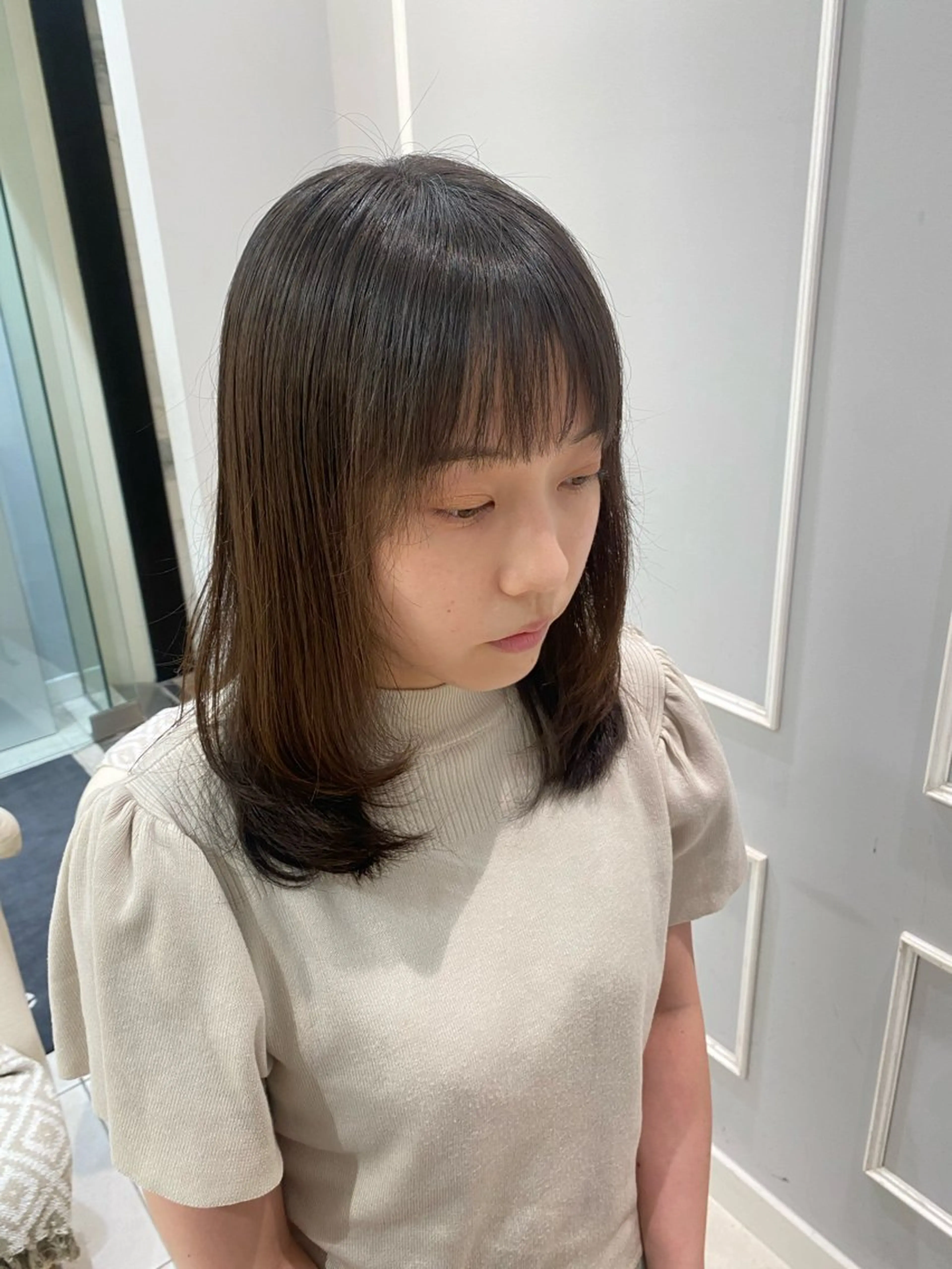 ミディアム 顔まわりレイヤー 顔周りカット レイヤーカット カット ヘアカラー 韓国ヘア🍒渡辺 咲🍒のヘアスタイル