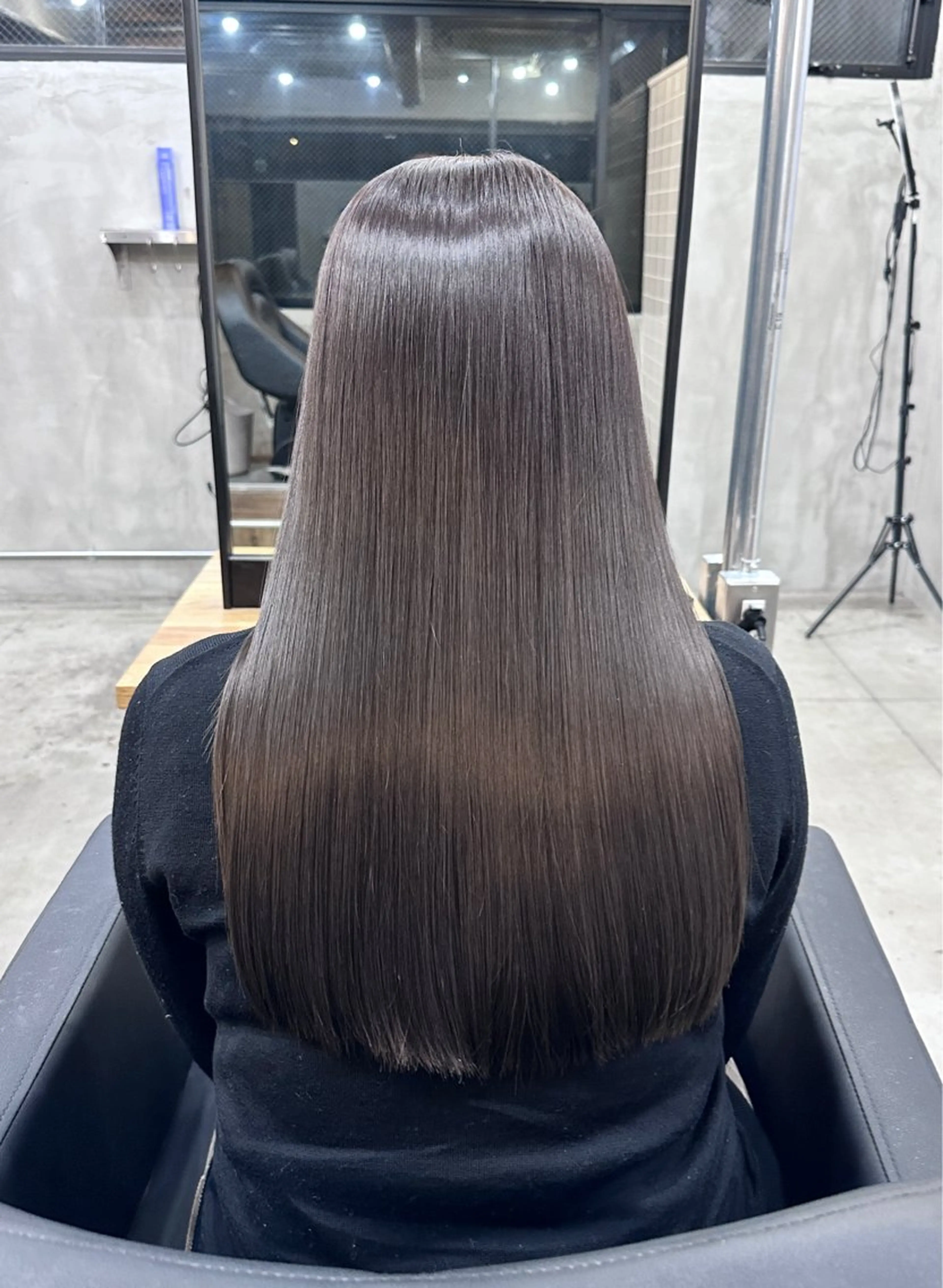 期間限定40%OFF！低ダメージ美髪矯正＋カラー＋カット＋トリートメント✨の写真