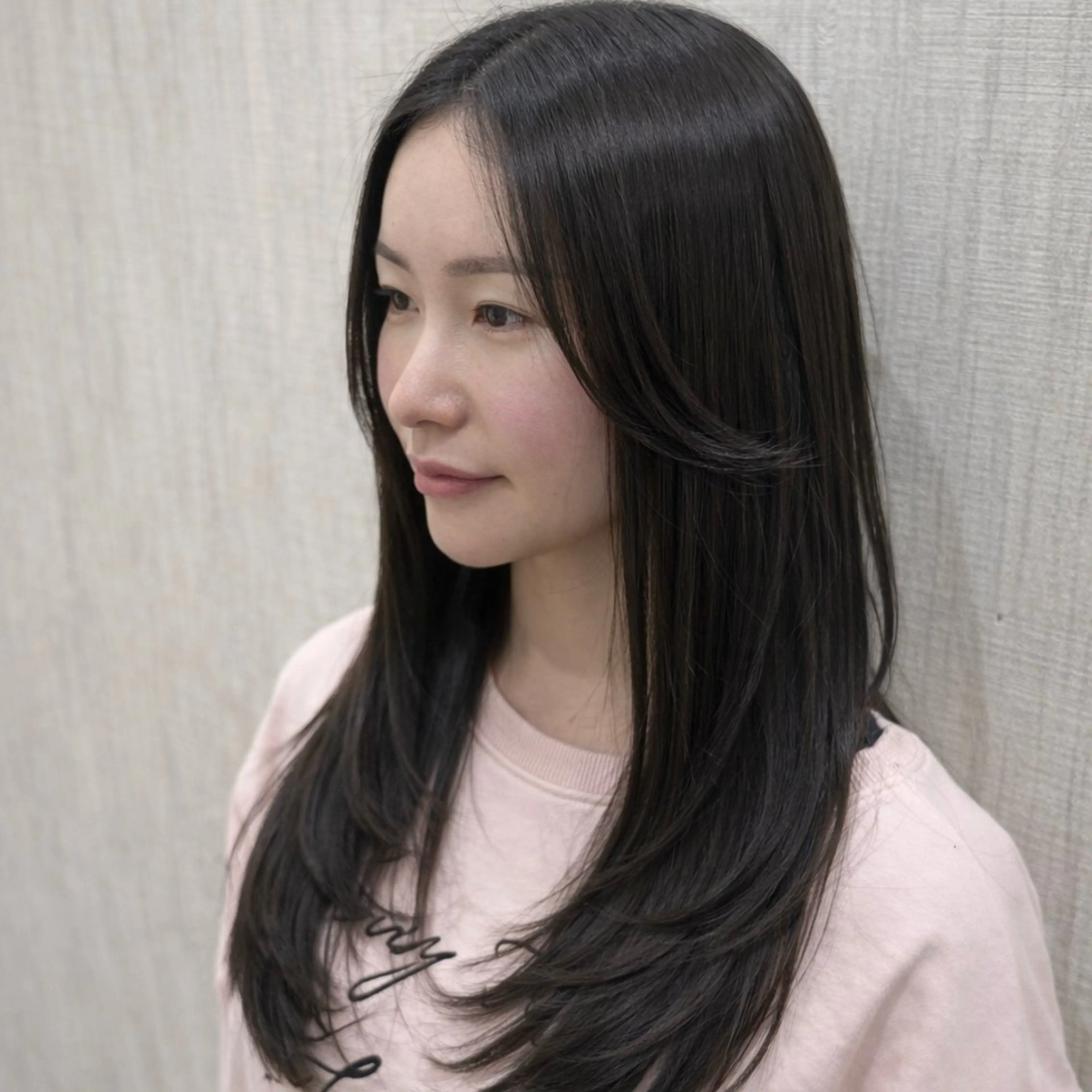 セミロング くびれヘア 顔周りカット レイヤーカット カット ヘアカラー トリートメント 店長✨レイヤー✖️ 髪質改善✖️韓国ヘアのヘアスタイル