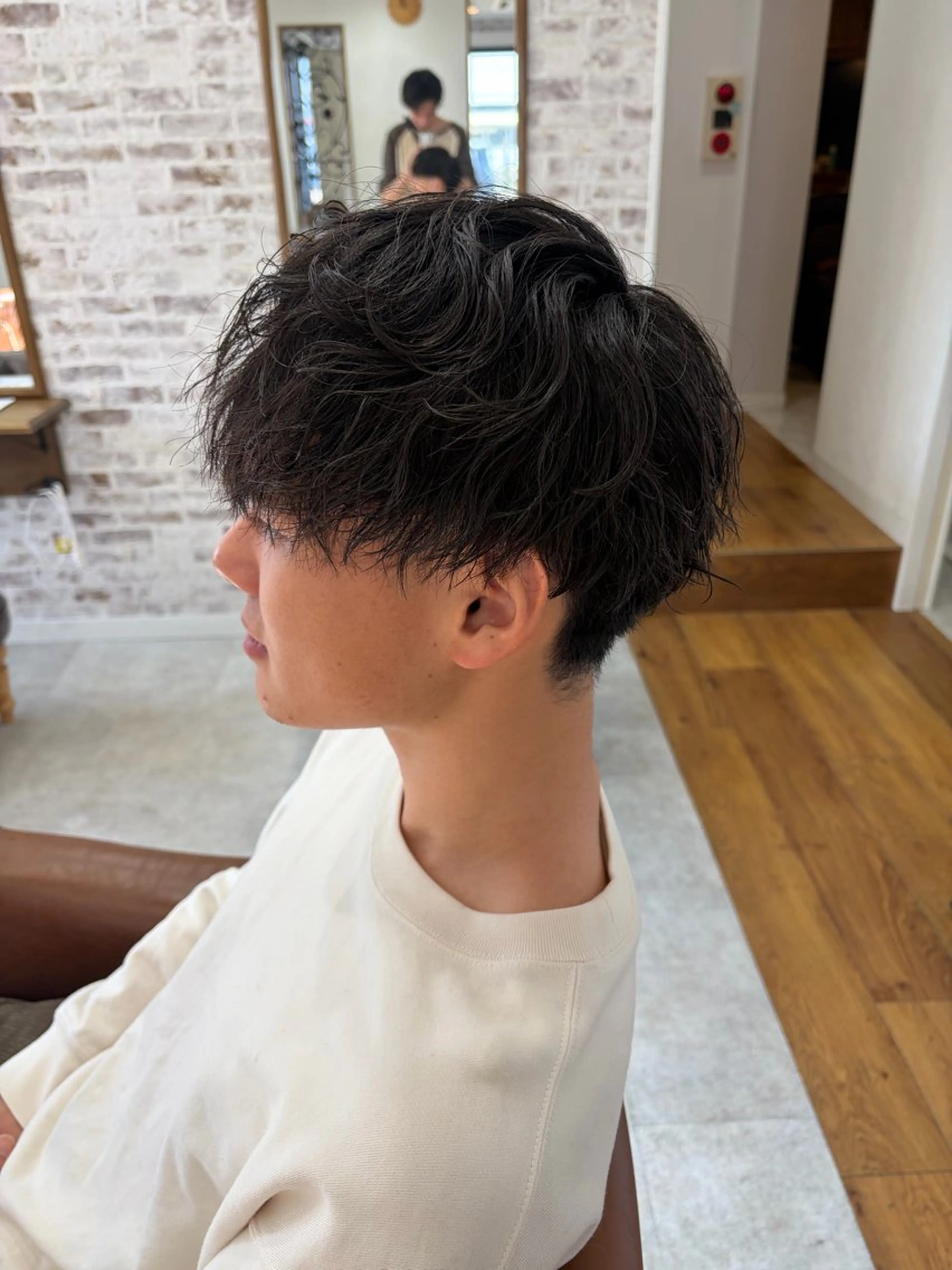 ショート 角田 楓のヘアスタイル
