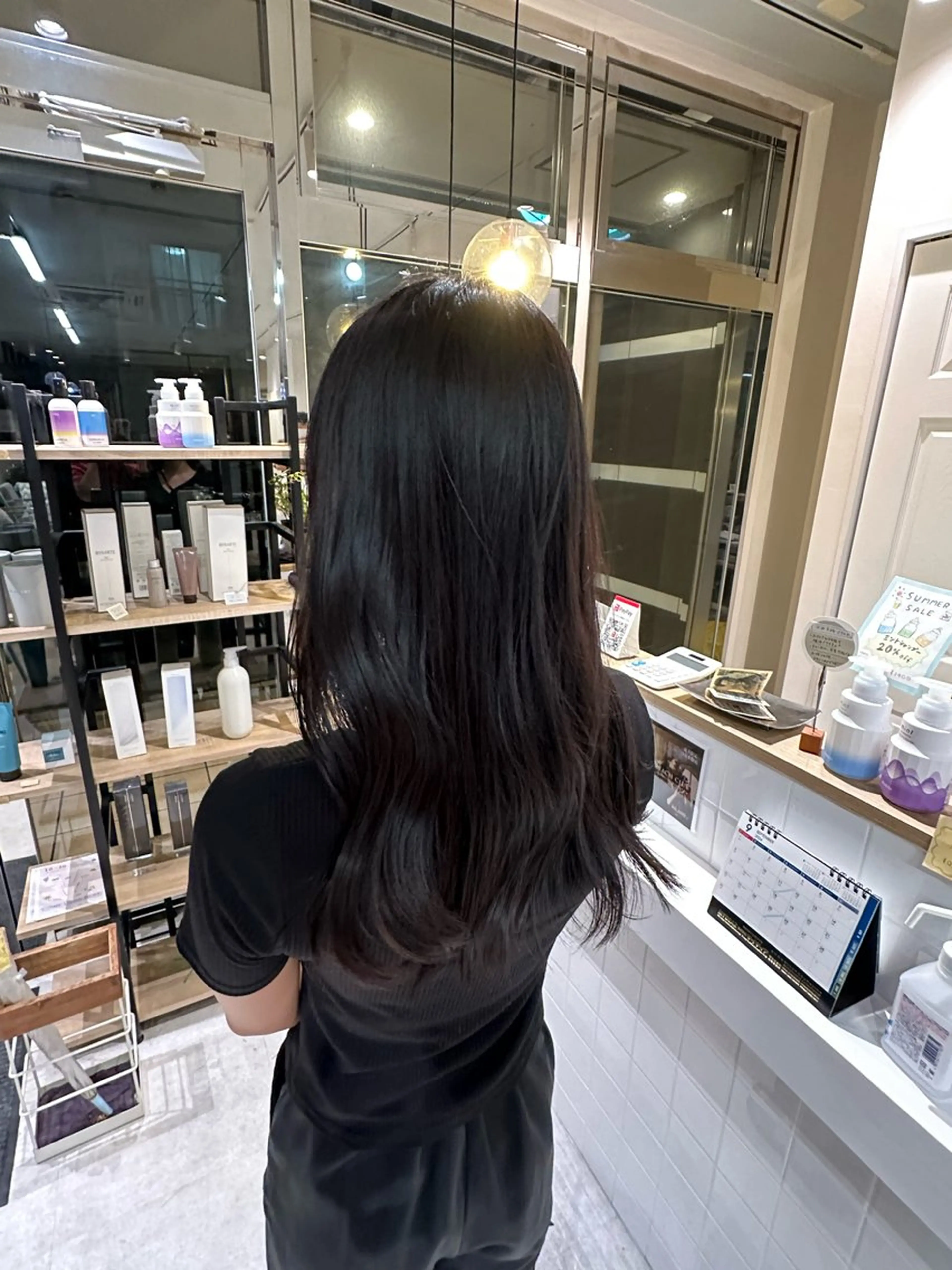 セミロング カラー 小澤 真帆のヘアスタイル