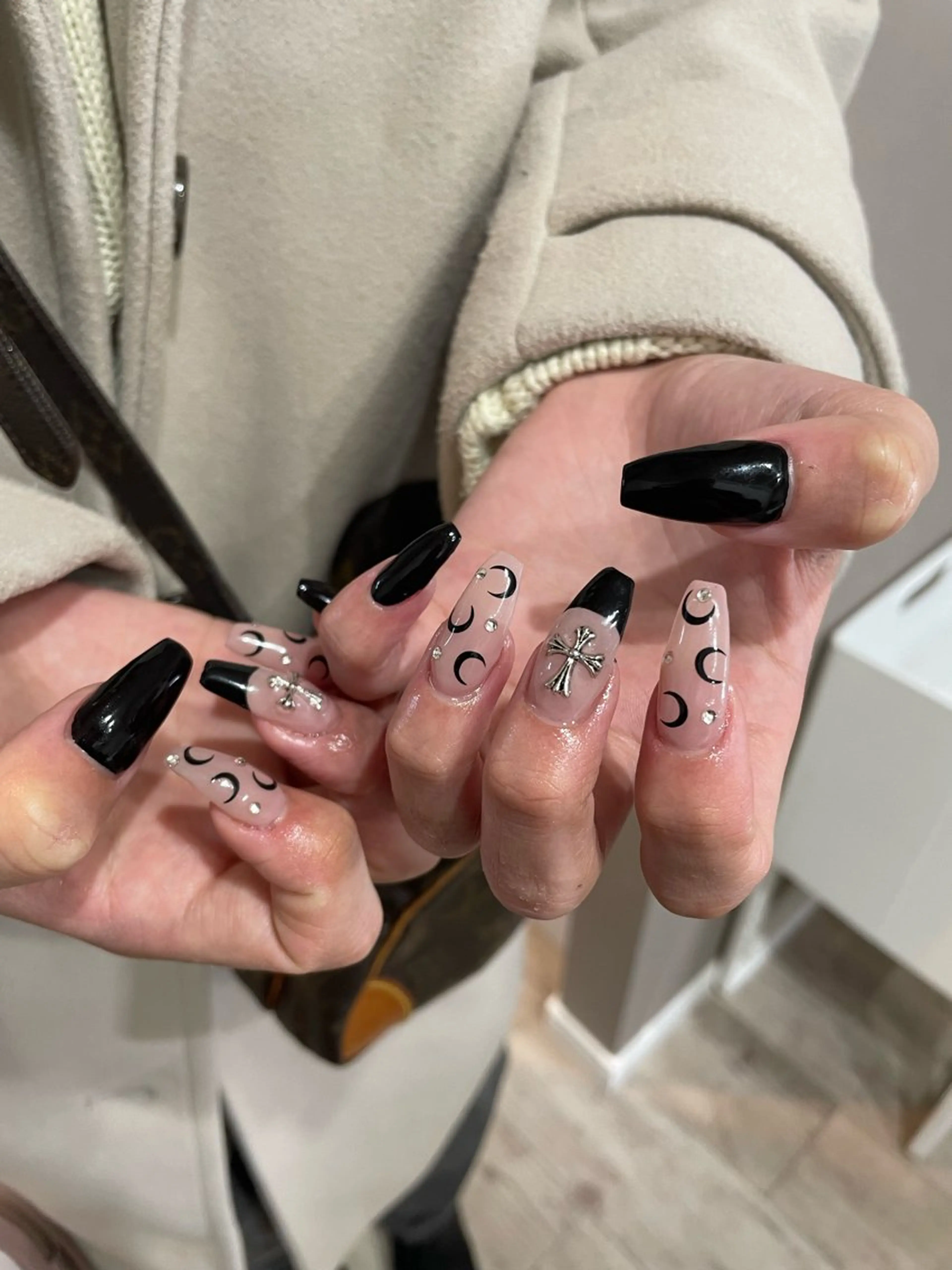 ネイル Lily Beauty天神西通り店所属・坂田 美生のネイルデザイン