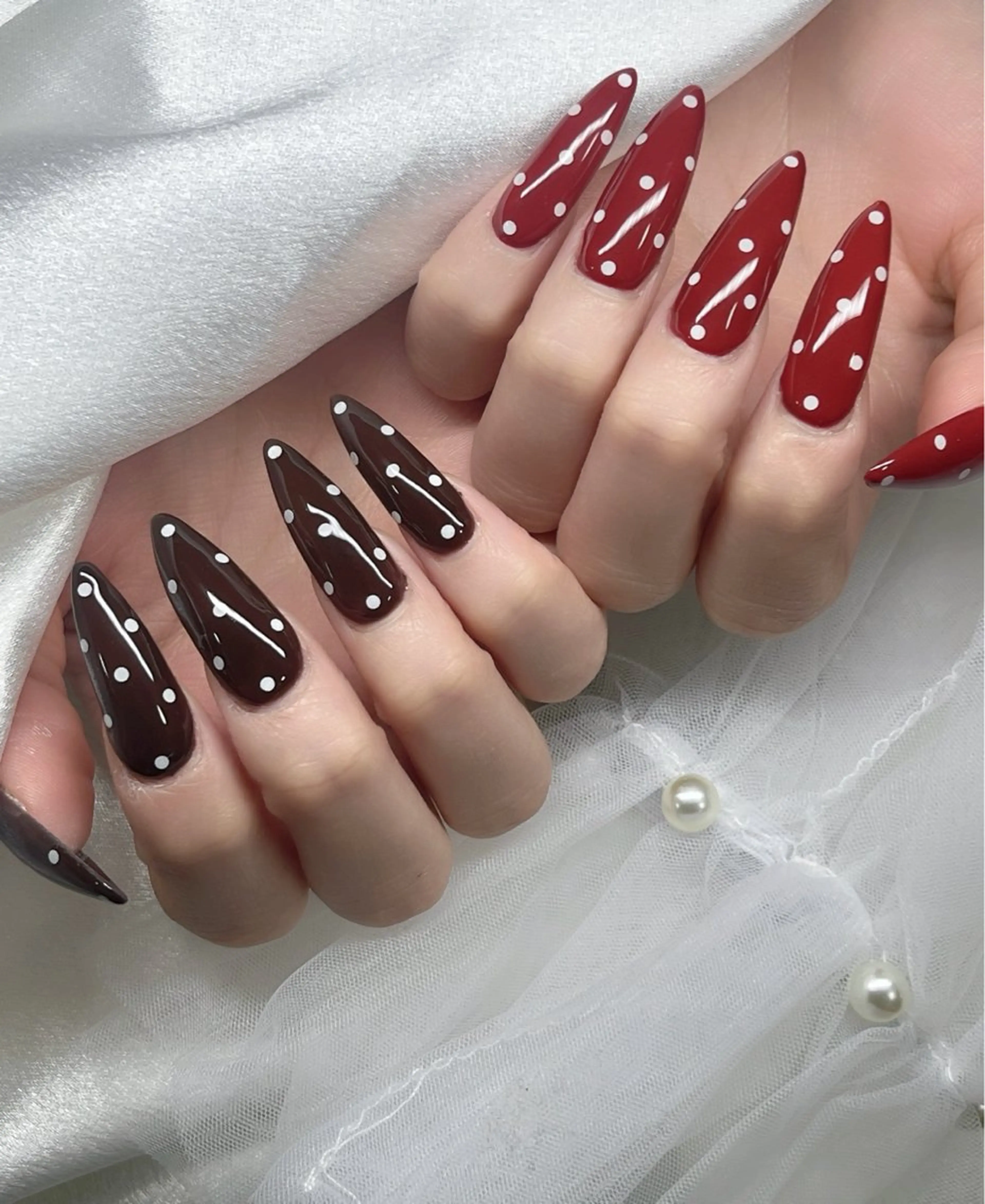 ネイル ハンドネイル YOLO NAILのネイルデザイン