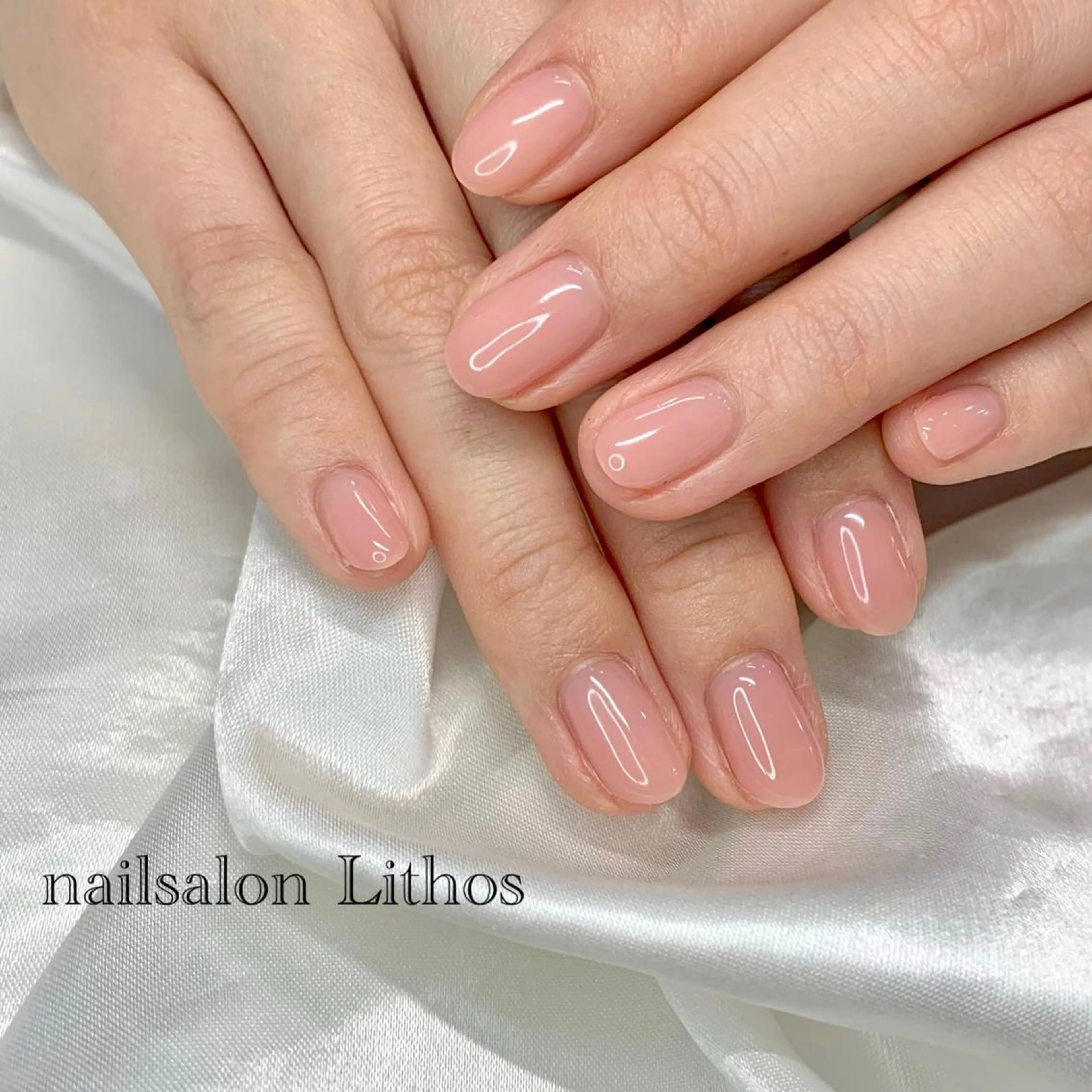 ネイル ワンカラーネイル ハンドネイル nailsalon Lithos所属・nailsalon Recontreのネイルデザイン