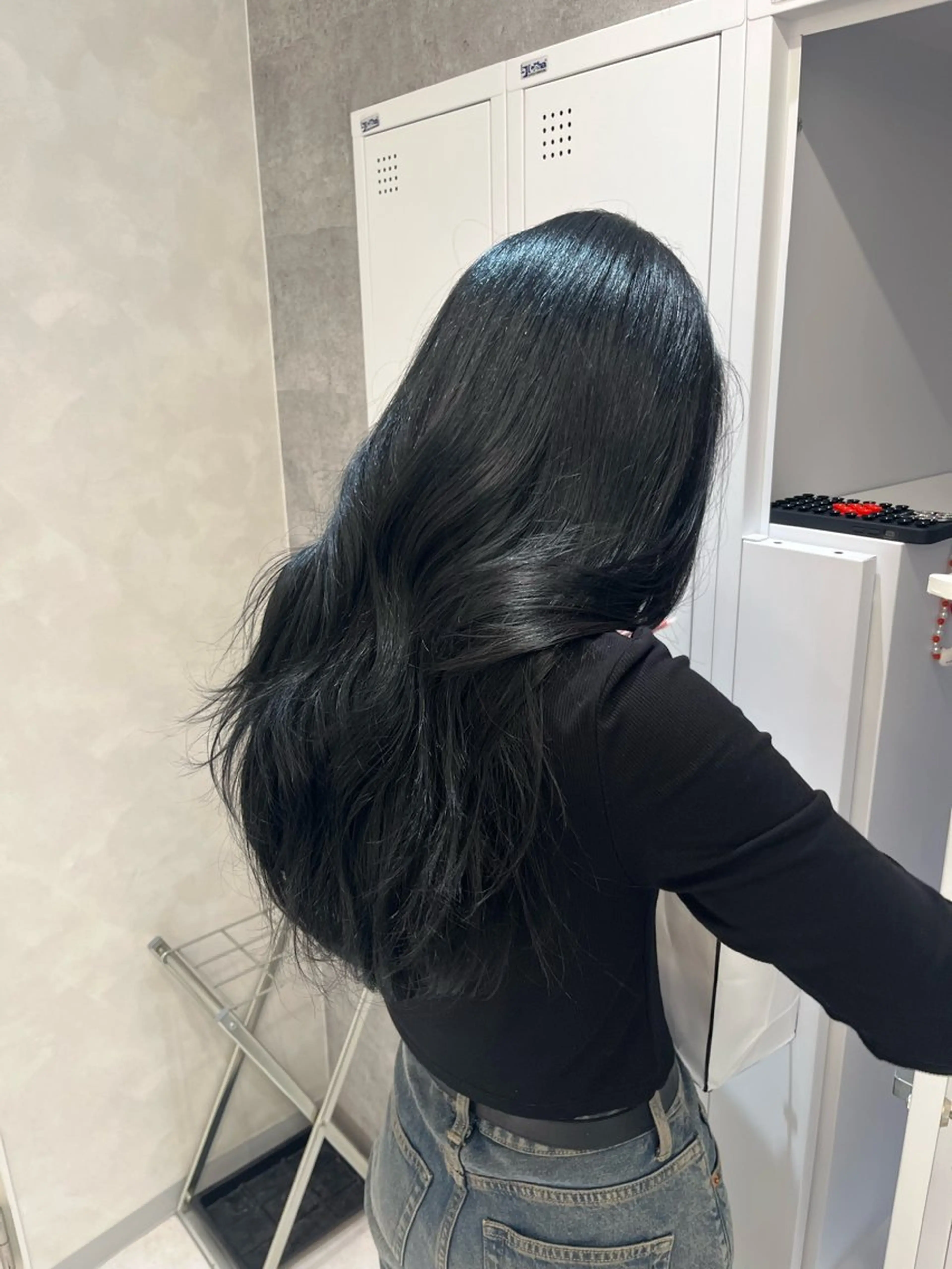 ロング カラー enu  hair所属・ブリーチなしベージュ レイヤーカットはるかのヘアスタイル