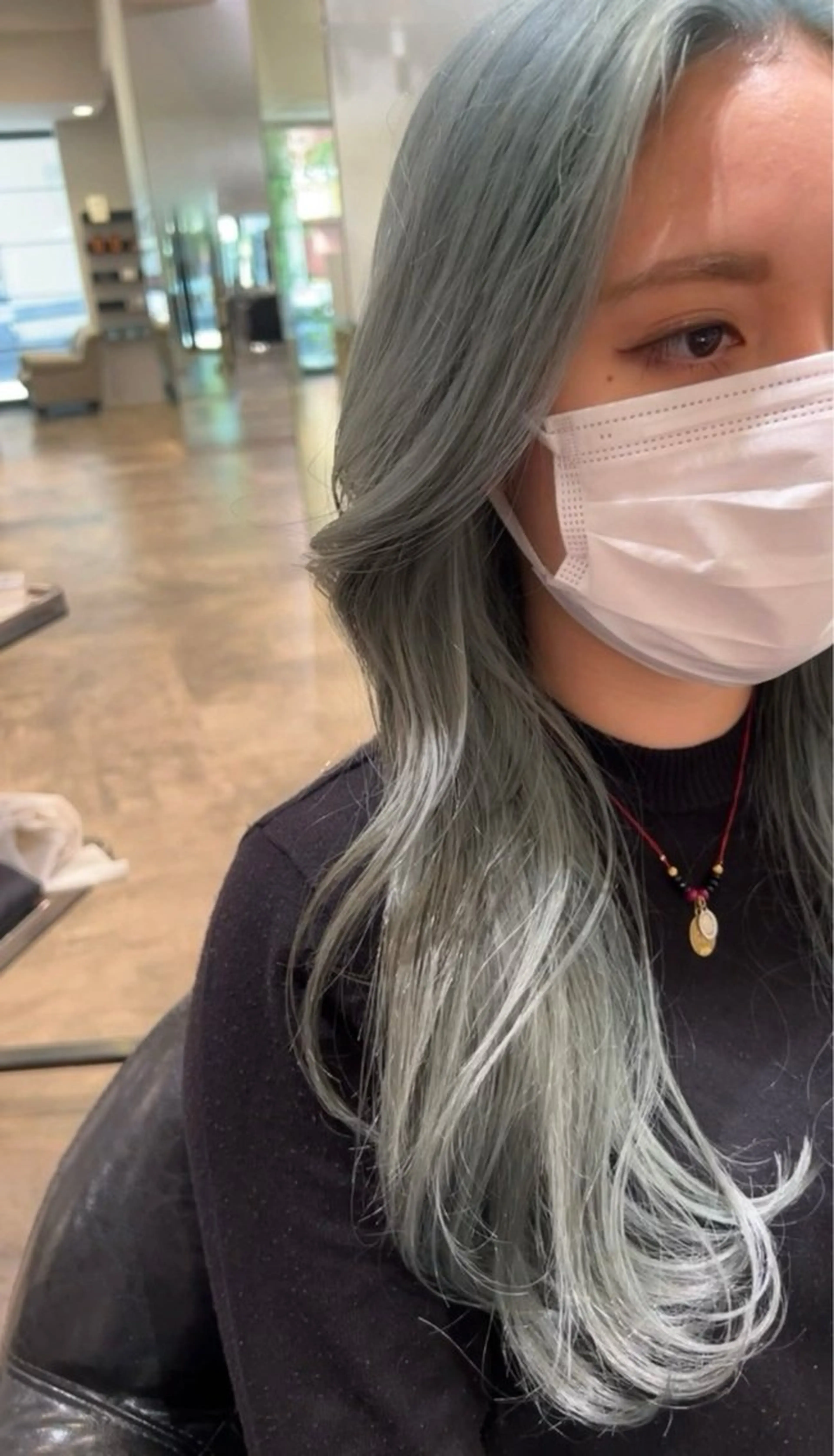 ロング カラー グレージュ ヘアカラー トリートメント ハイトーンカラー が絶対可愛い✨泰聖✨のヘアスタイル