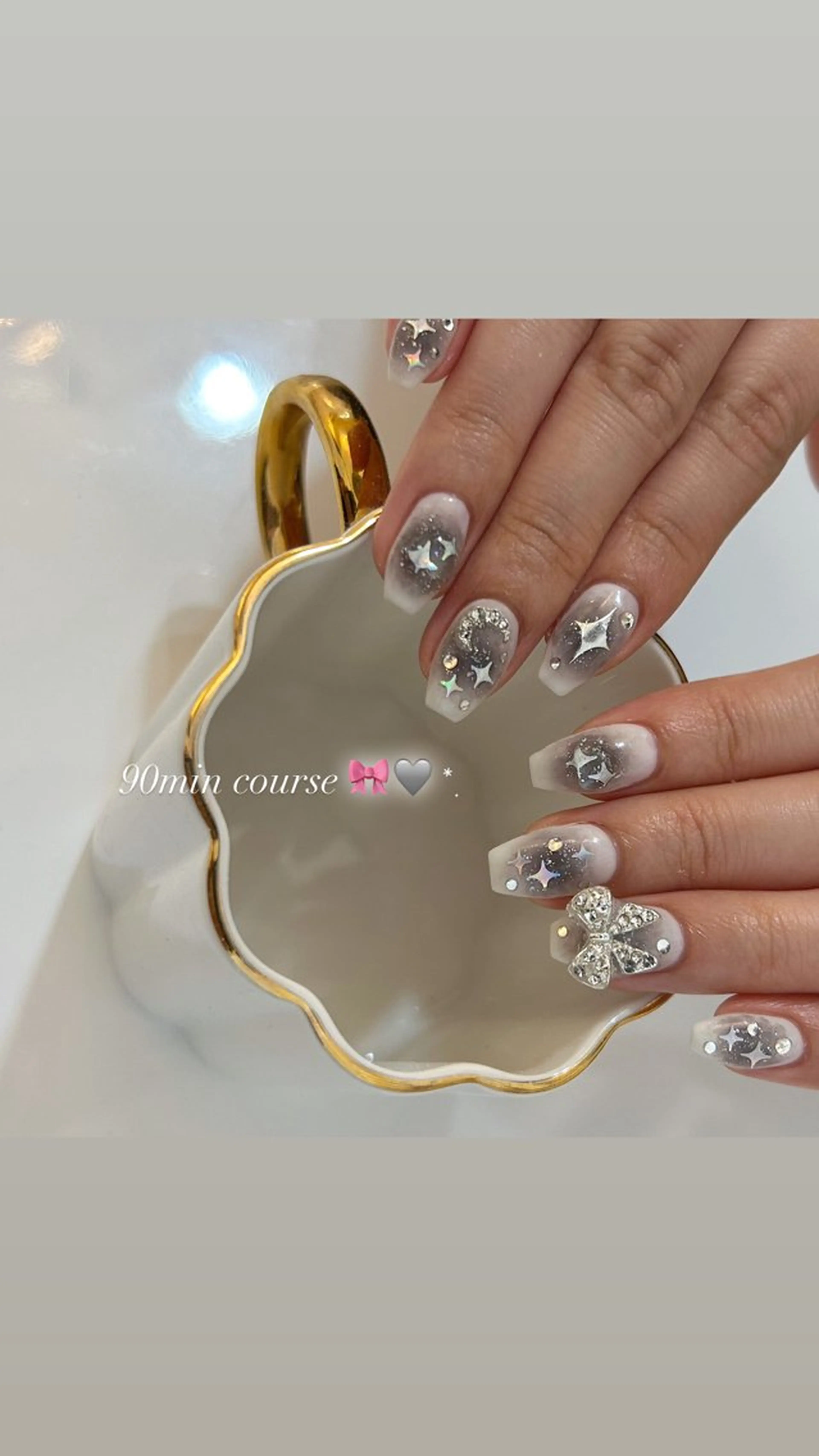 ネイル ハンドネイル ViViA momokaのネイルデザイン