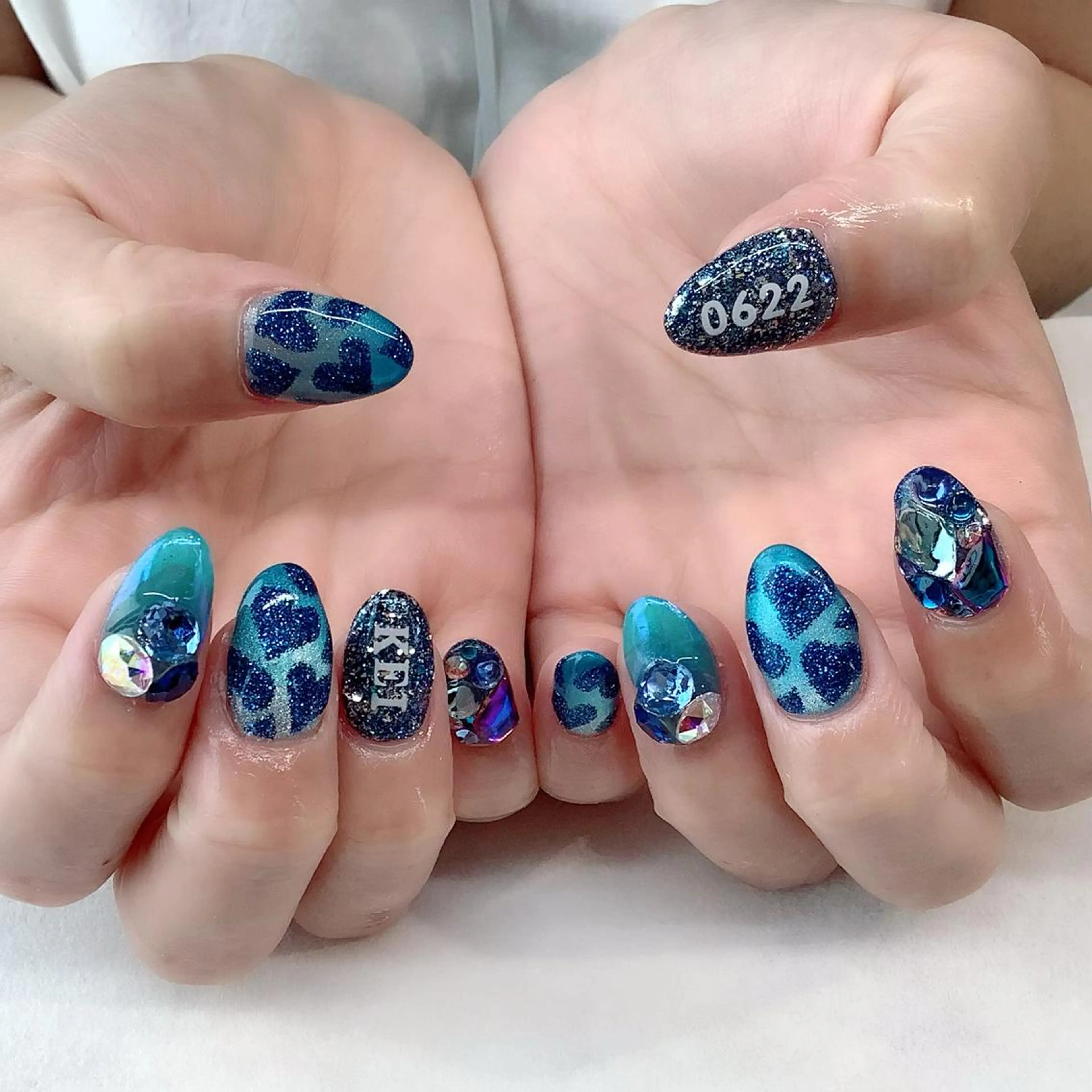 ネイル ハンドネイル 💎🐰 saki. m 🐰💎のネイルデザイン