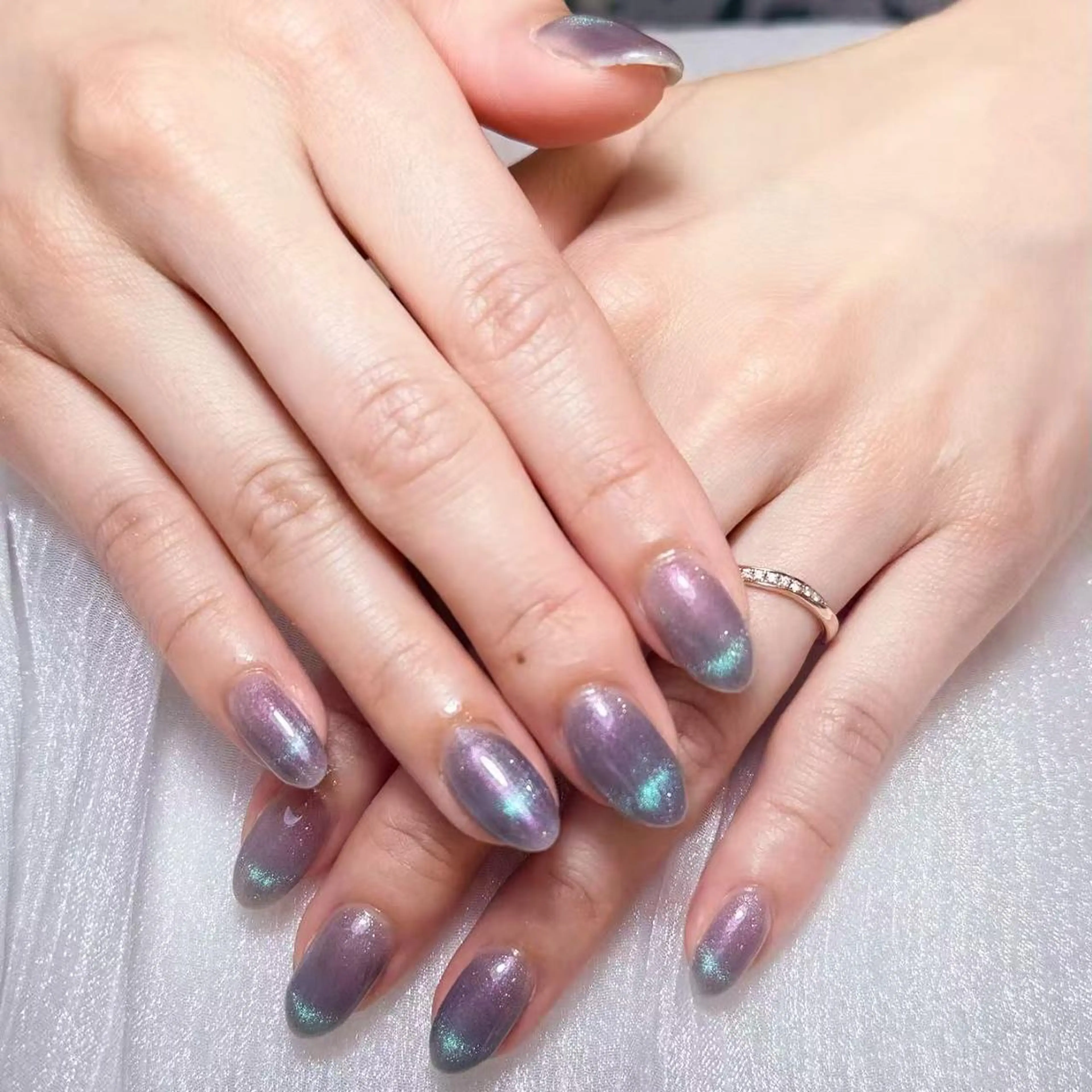 ネイル アートネイル オーロラネイル ガーリー キラキラネイル 韓国ネイル ハンドネイル DIAMOND 💅のネイルデザイン