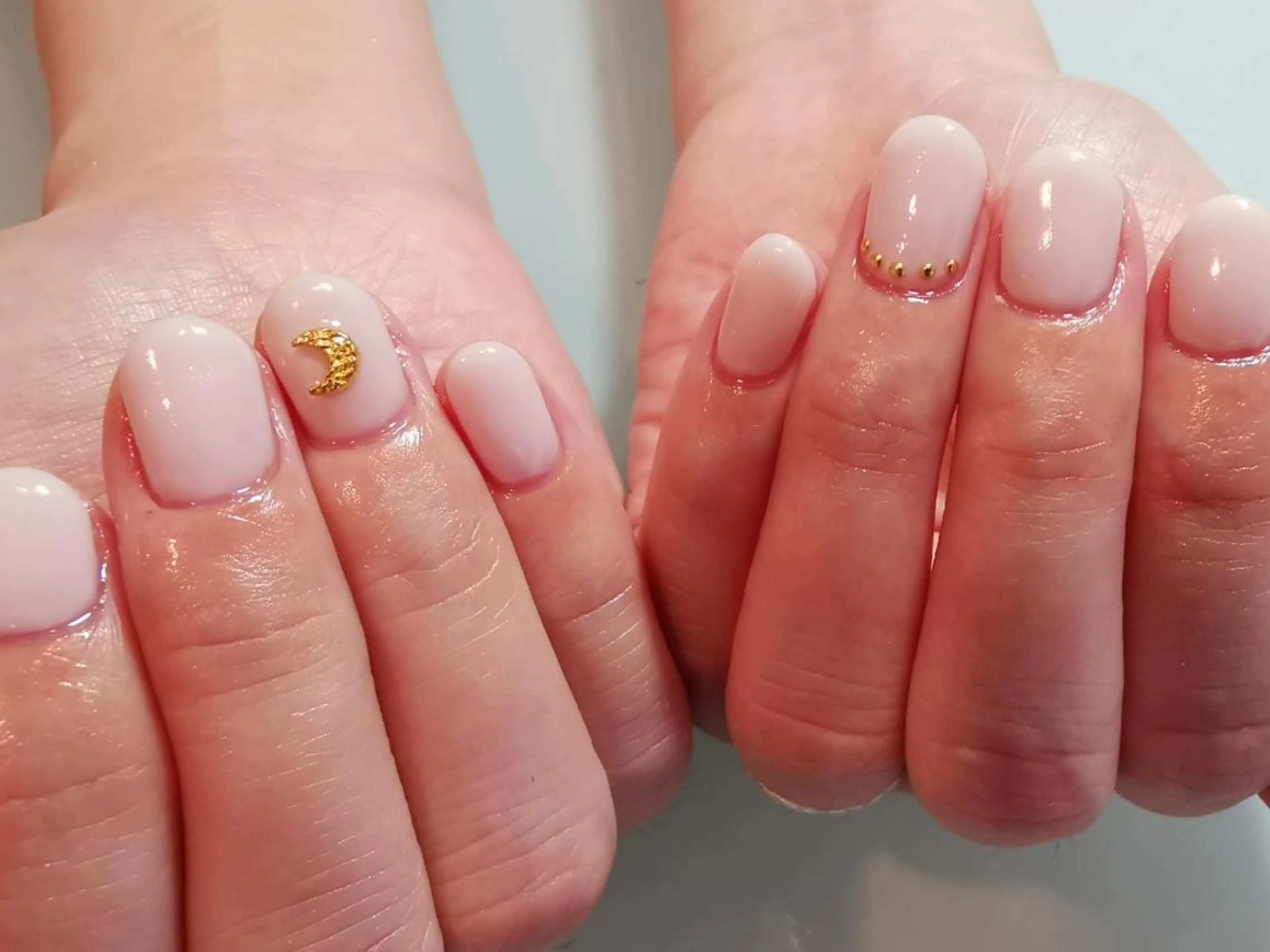 ネイル ゴールド 人気エリア💖完全個室【ルリエ】所属・ネイルサロン Lelienルリエのネイルデザイン