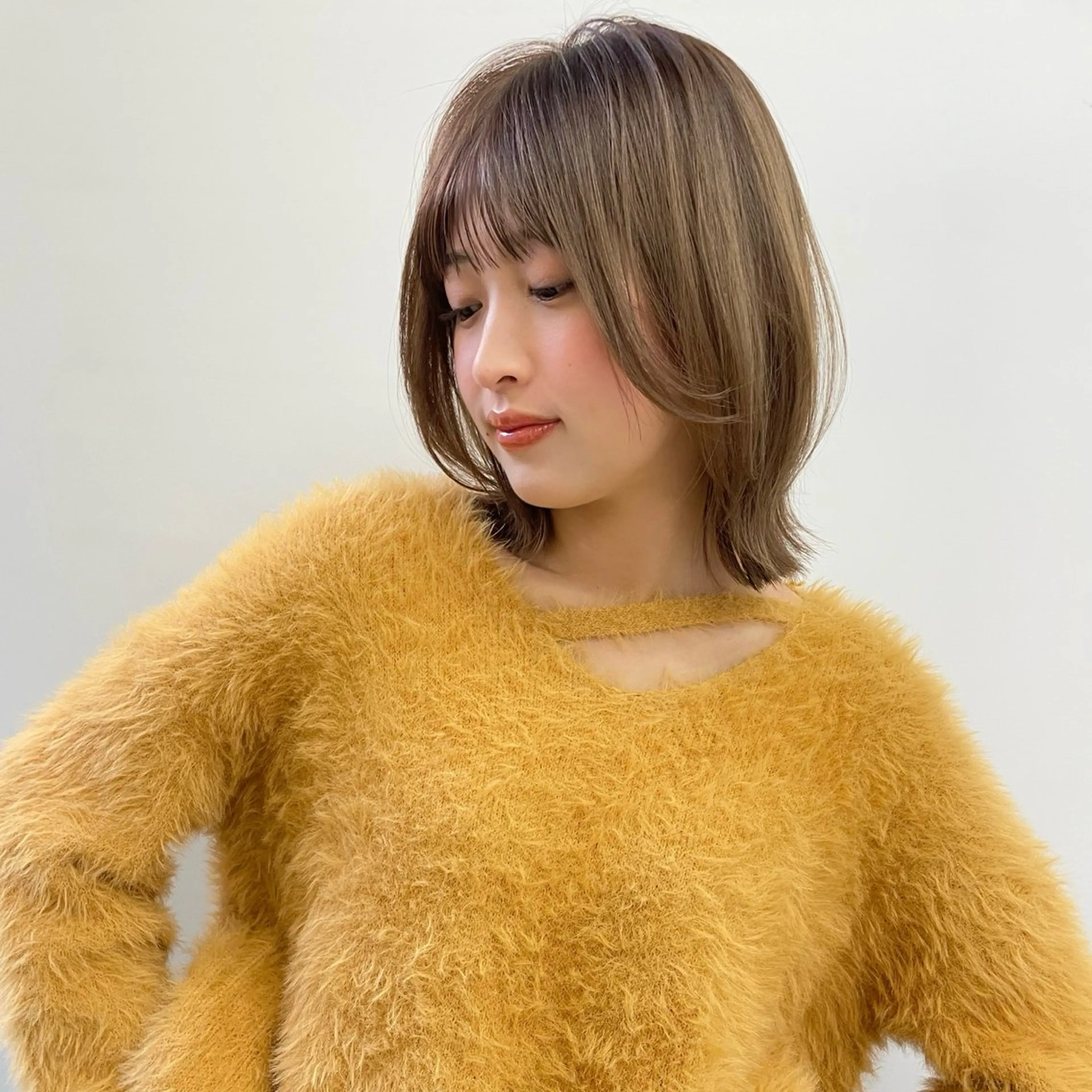 ミディアム カラー ヘアカラー トリートメント カットモデル募集中 🤍harunaのヘアスタイル