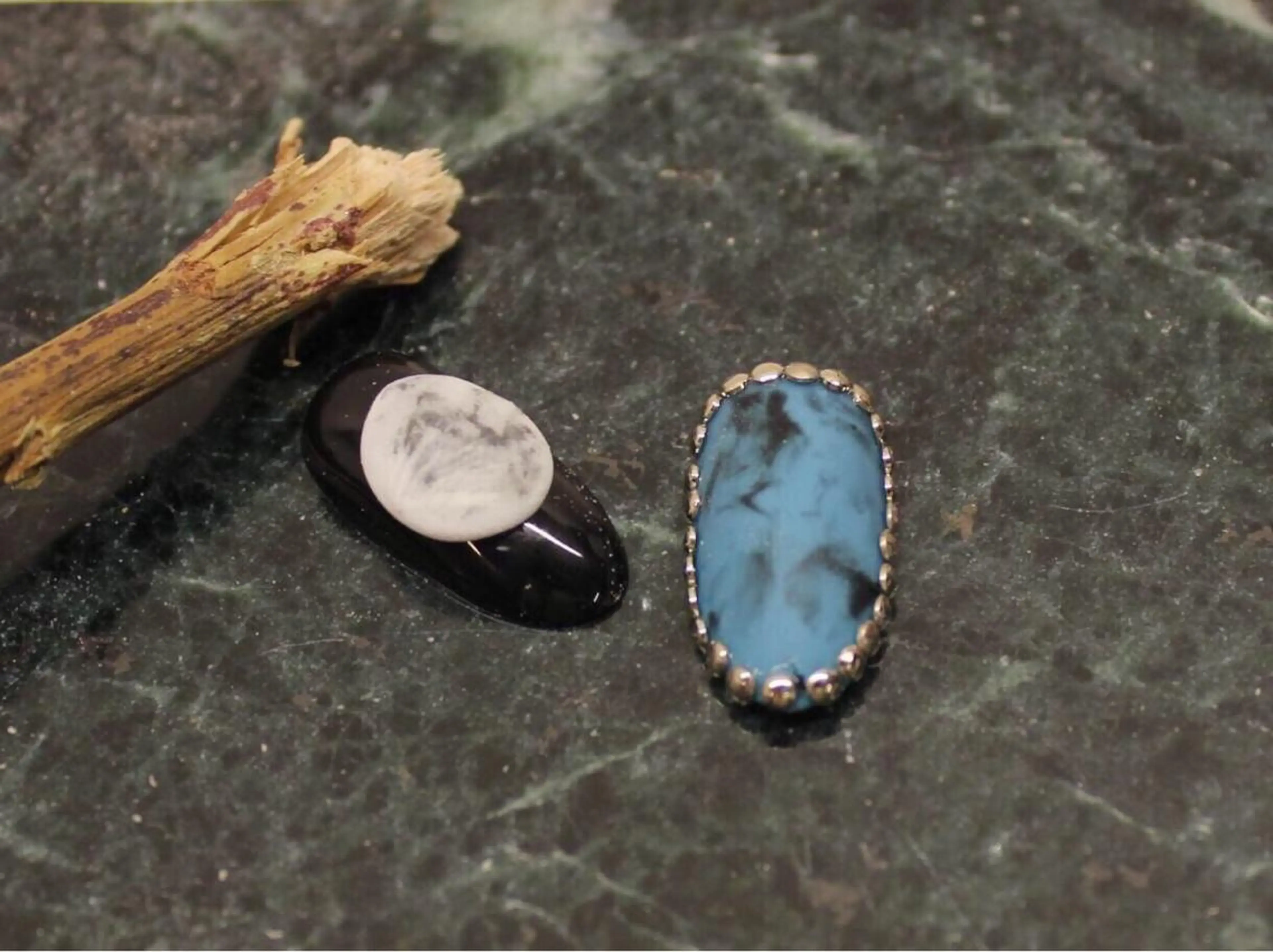 ネイル アートネイル ストーンネイル The  Next...所属・TheNext kitahorieのネイルデザイン