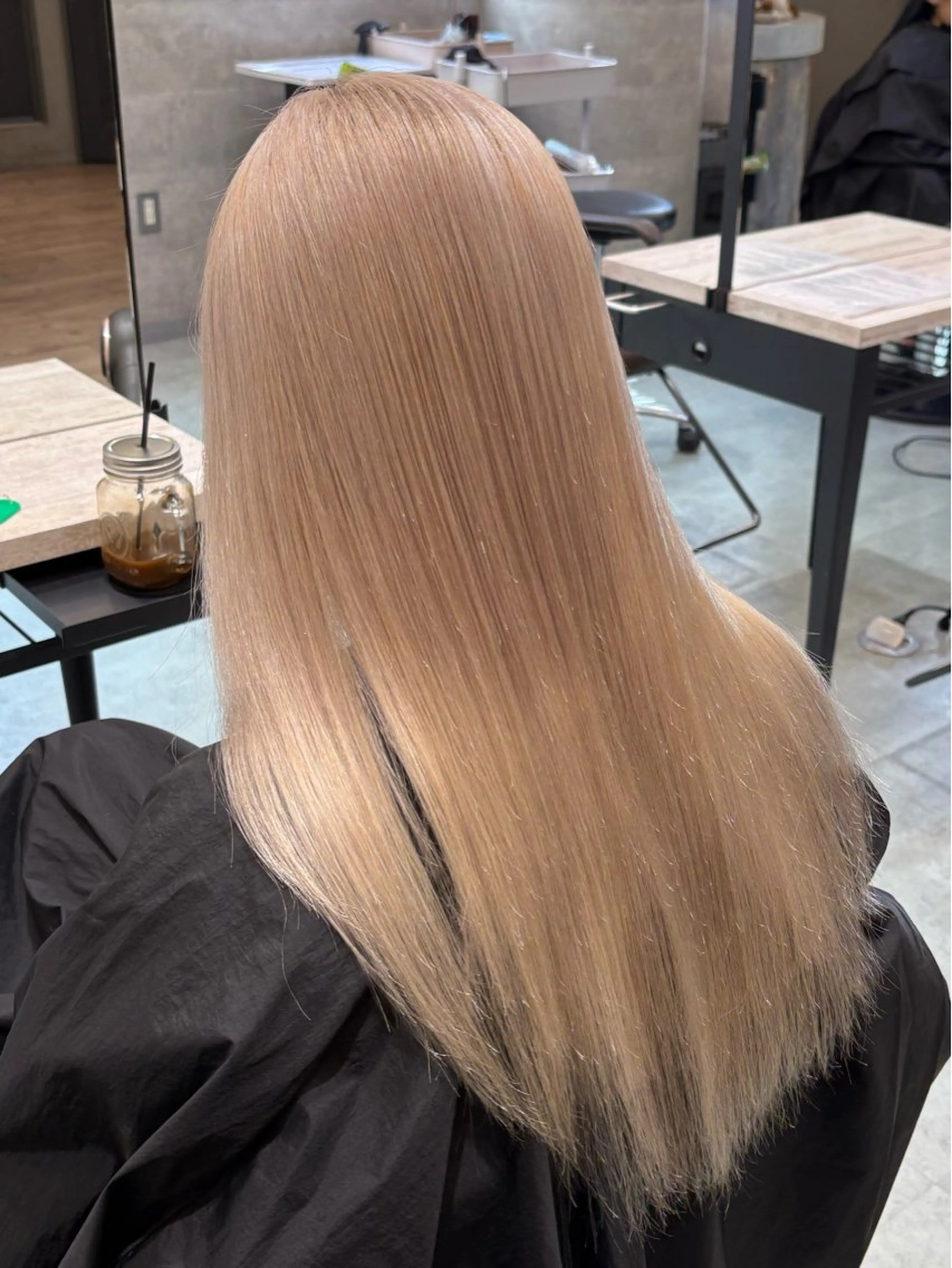 ブリーチリタッチのみ(抜きっぱなし)➕TOKIOトリートメントの写真