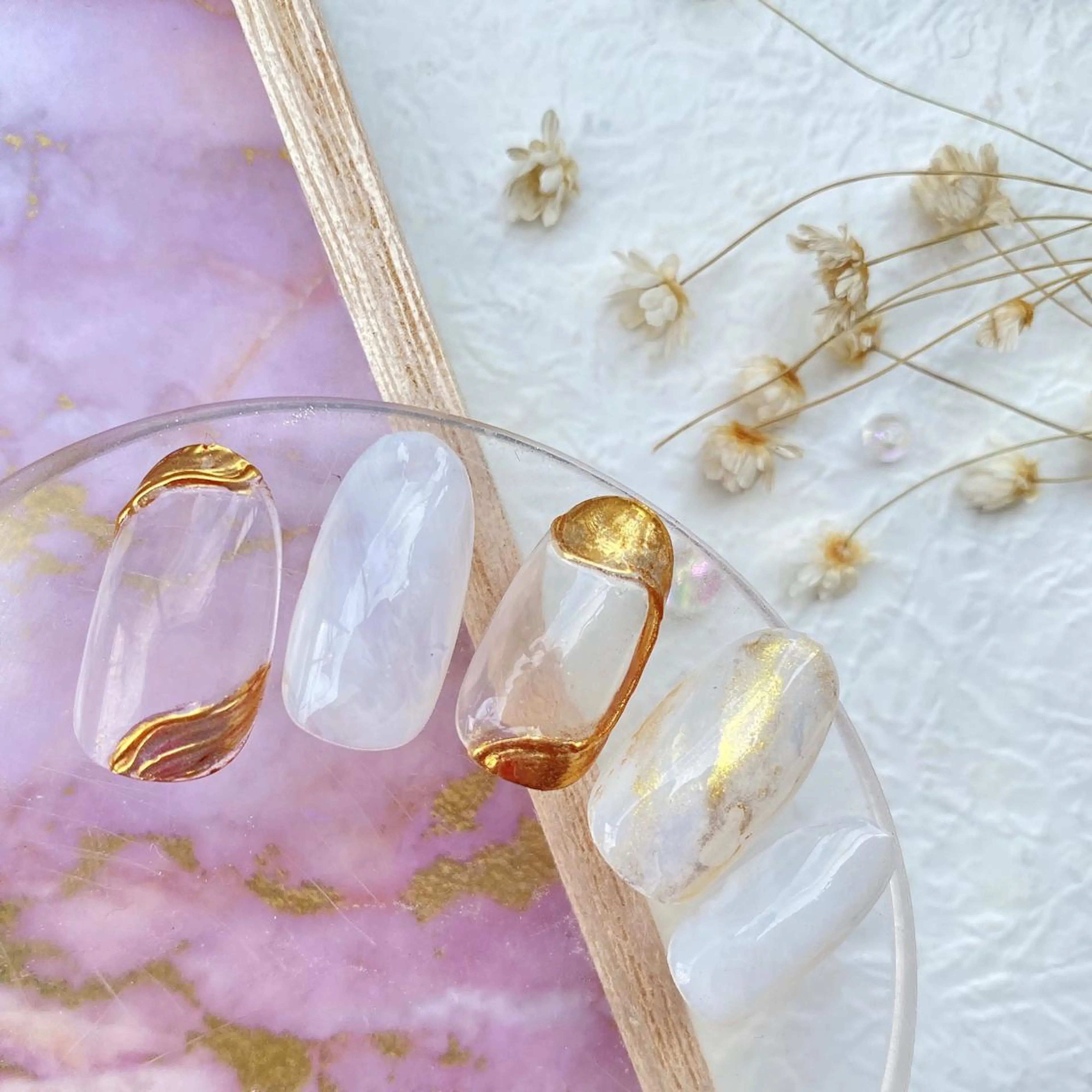 ネイル 【育児休暇中】今中 沙季のネイルデザイン