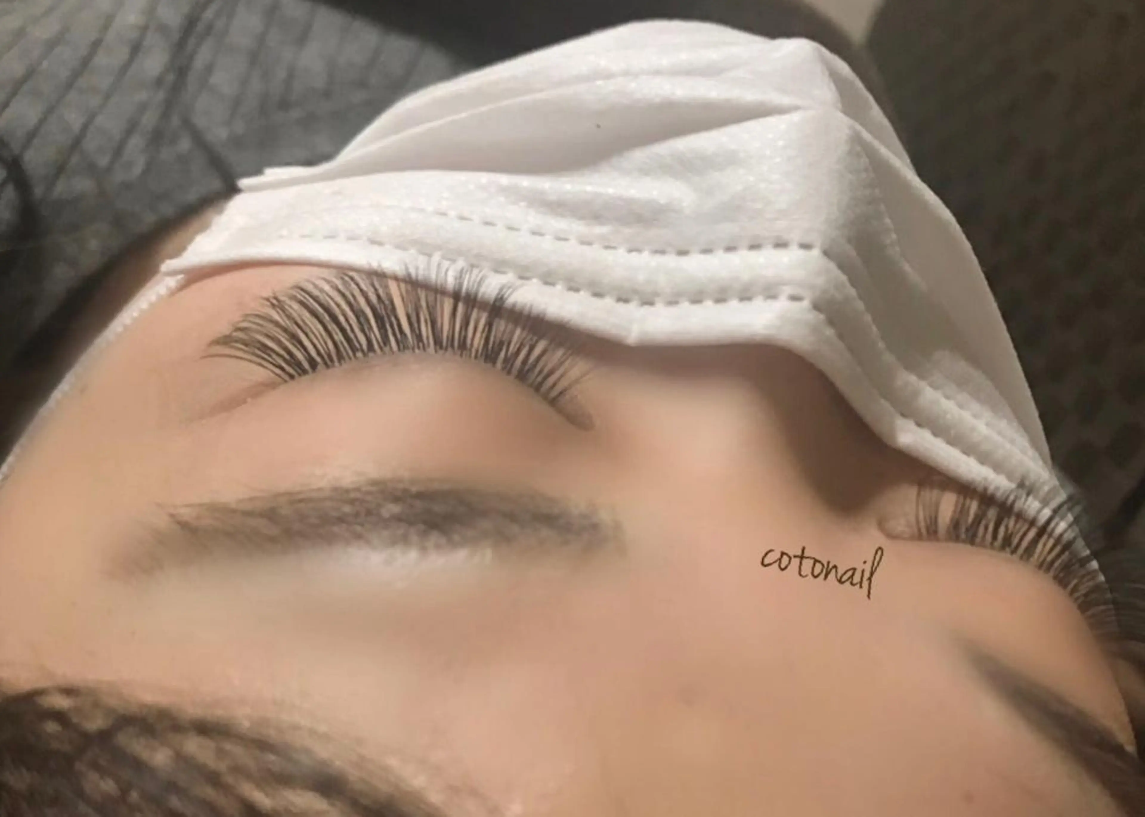 セミロング マツエク・マツパ 付け放題 ボリュームラッシュ マツエク ツメトマツゲ .のネイルデザイン