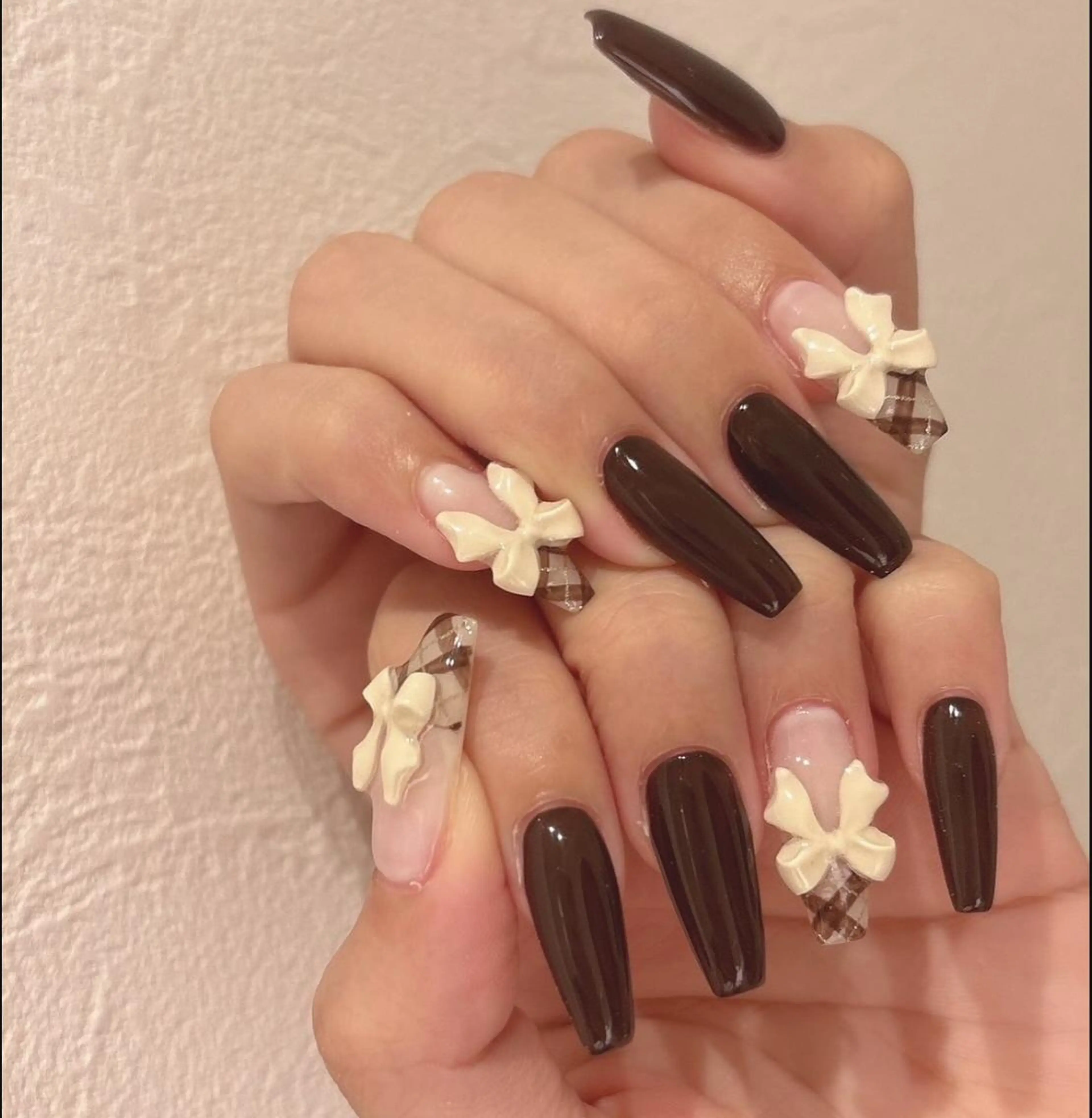 ネイル シンプルネイル ハンドネイル cat‘s nail🐈‍⬛のネイルデザイン