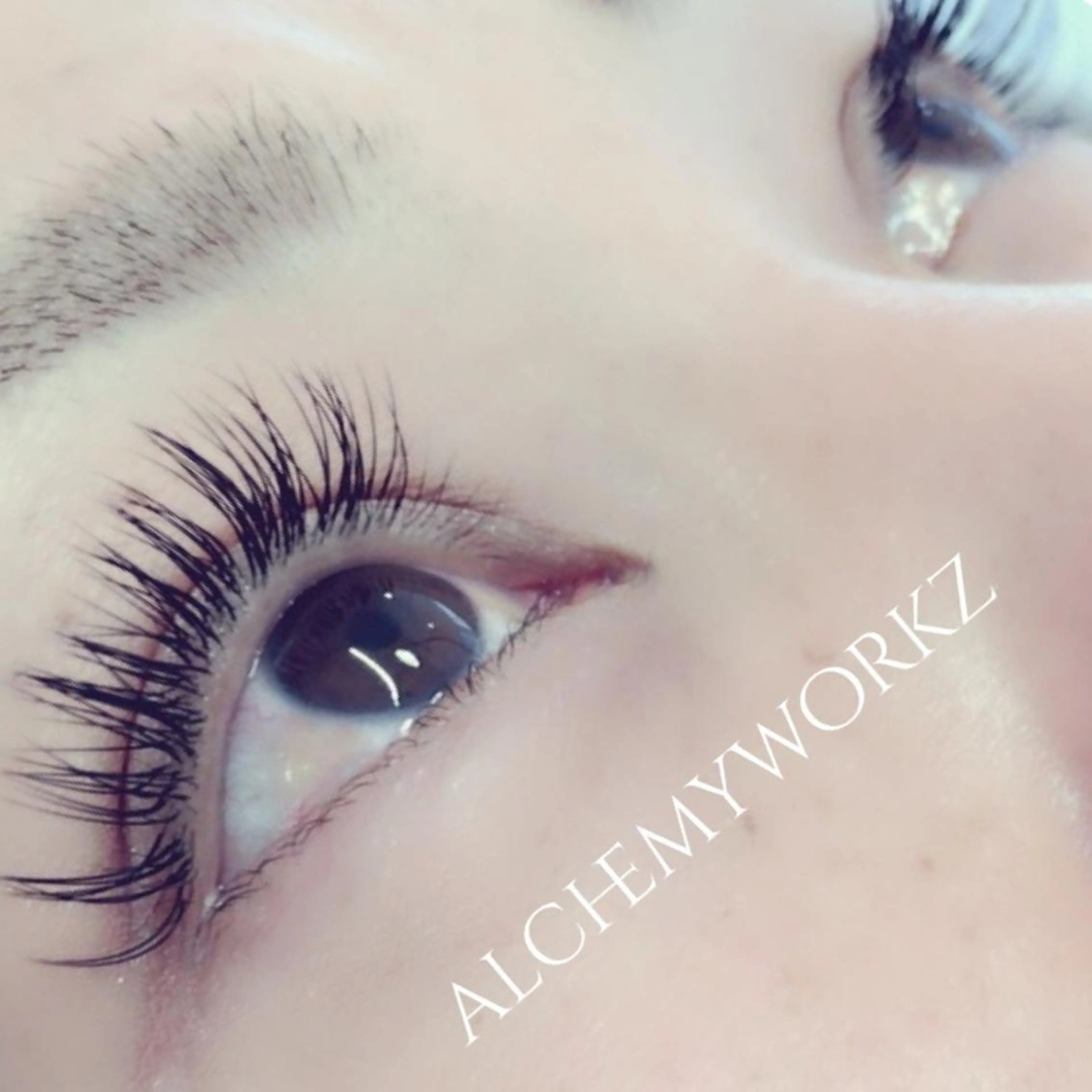 マツエク・マツパ alchemy workzの眉毛・アイブロウイメージ