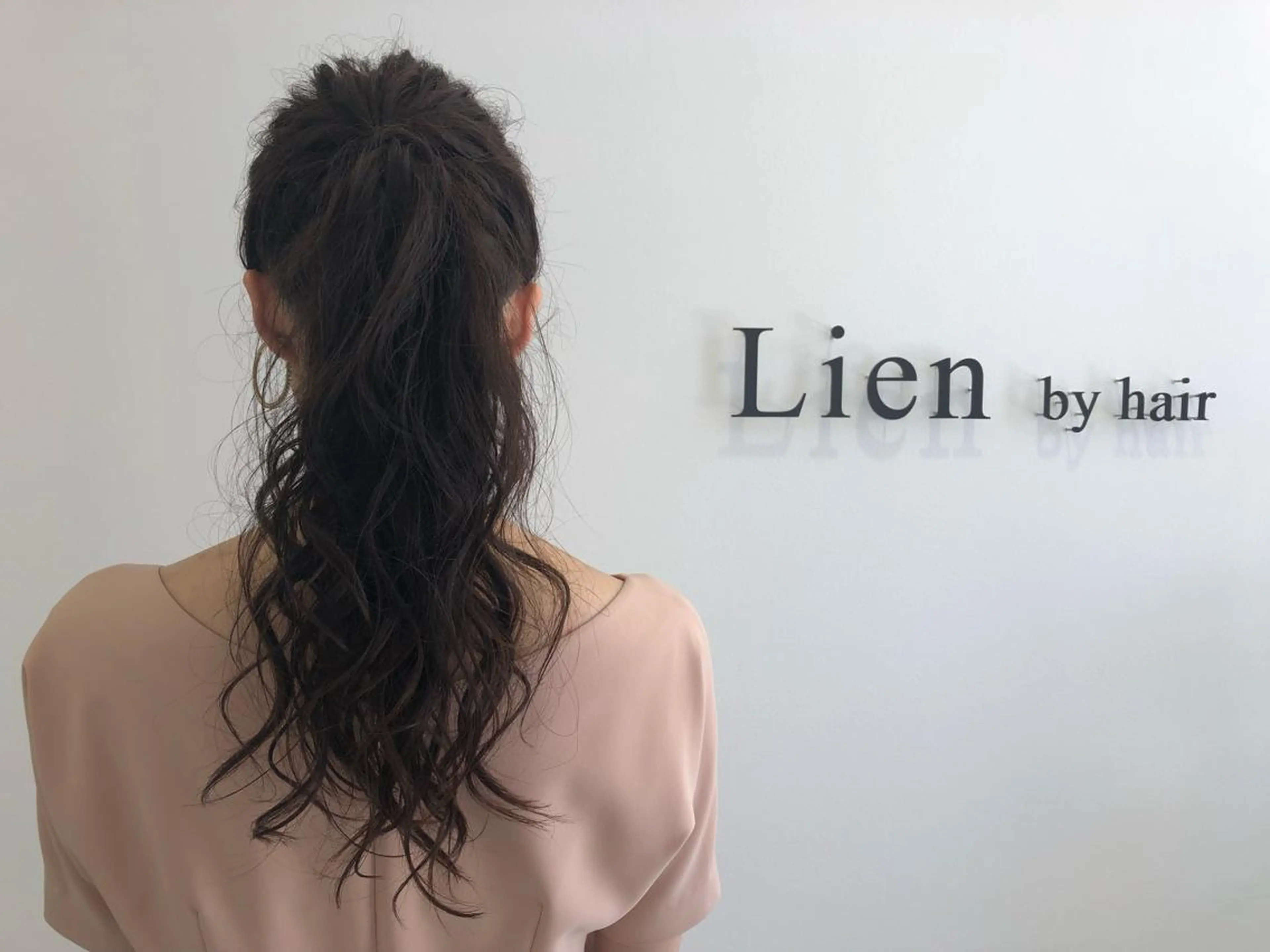 ロング ヘアアレンジ Lien by hair所属・宮崎 睦のヘアスタイル