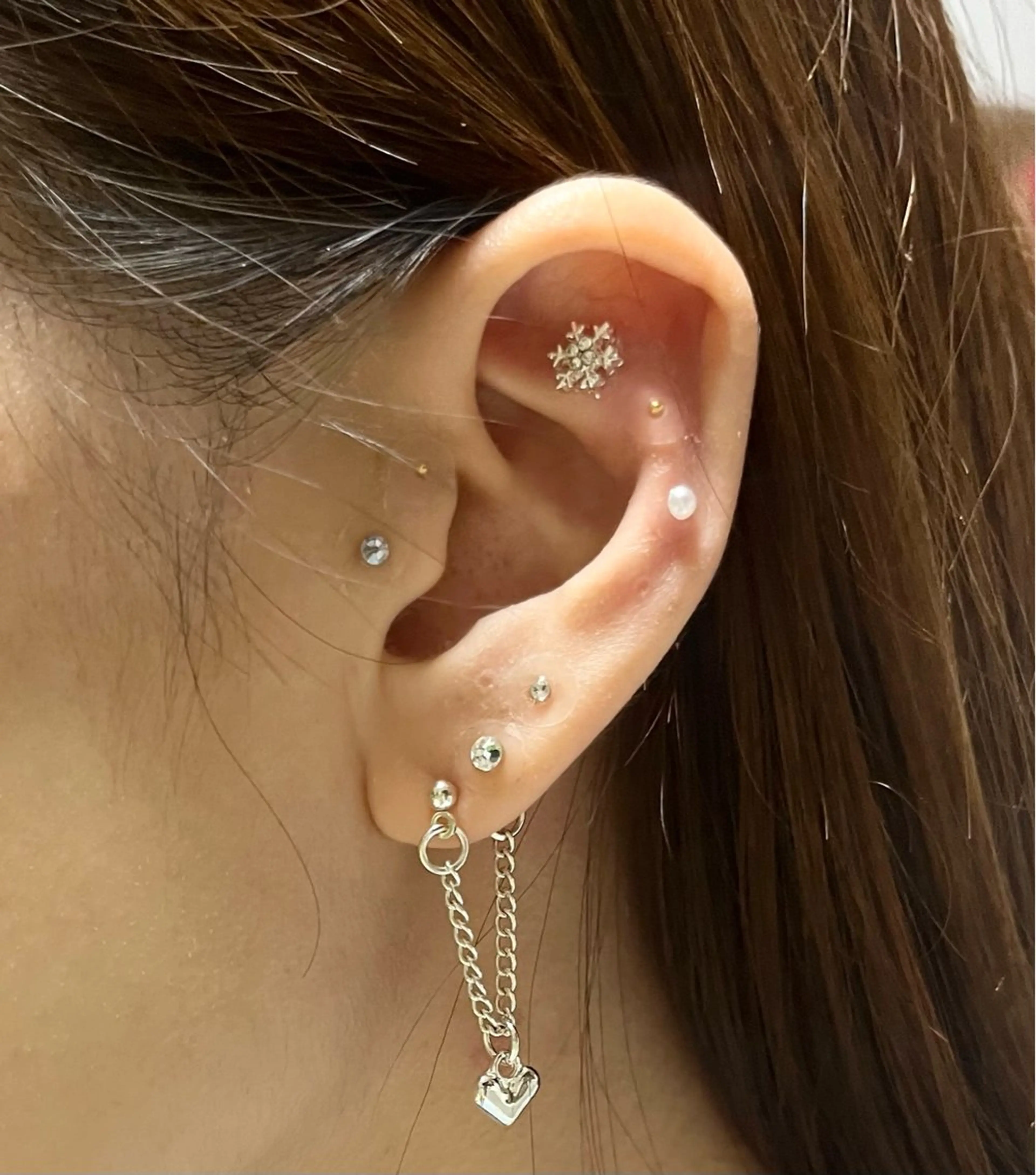 𝑟𝑖𝑛𝑎🤍 耳つぼ&マツエクのマツエク・マツパデザイン