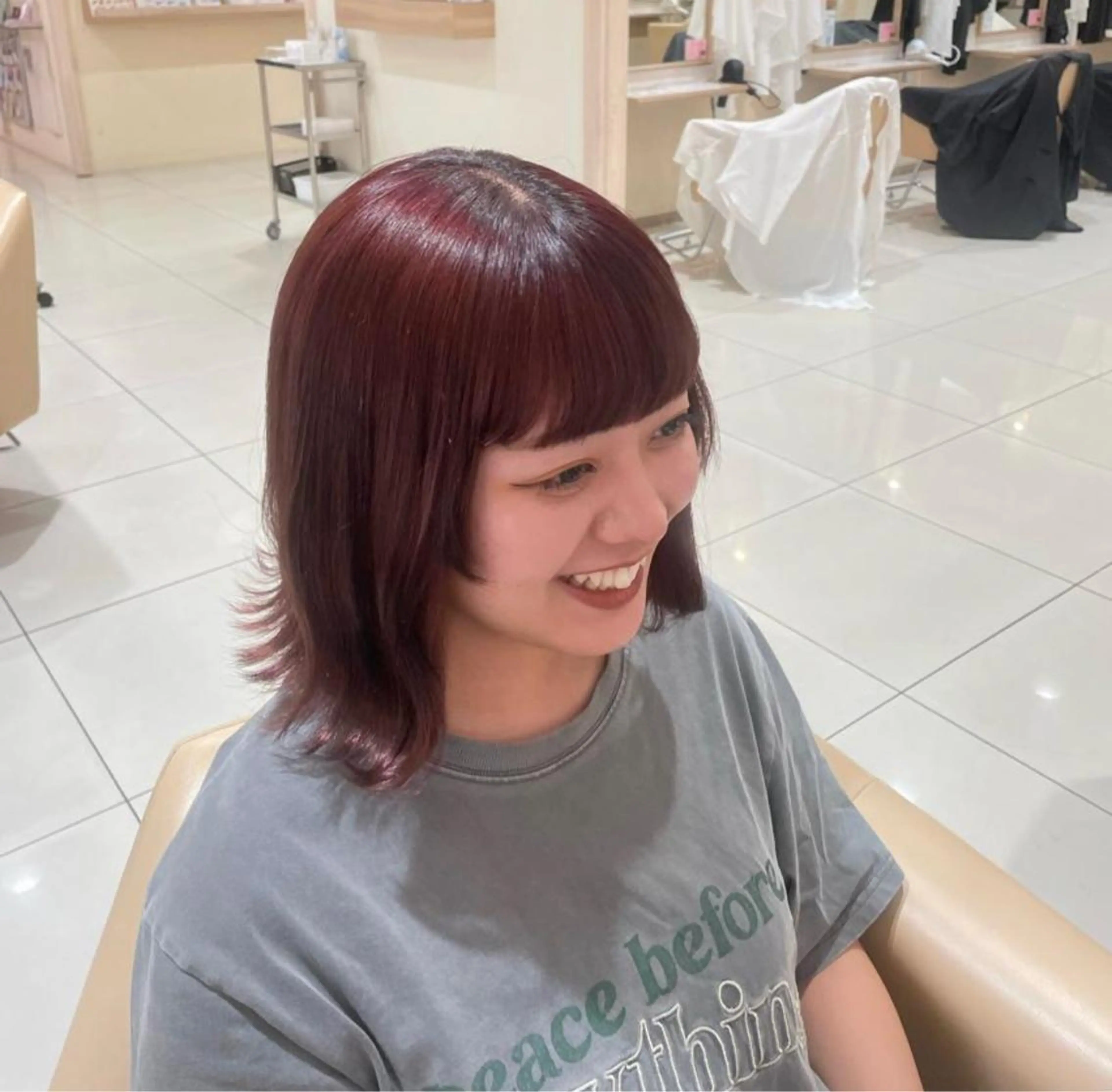 カラー ブリーチ レッドカラー GoodmorningPRIME所属・高濱 ひなよのマツエク・マツパデザイン