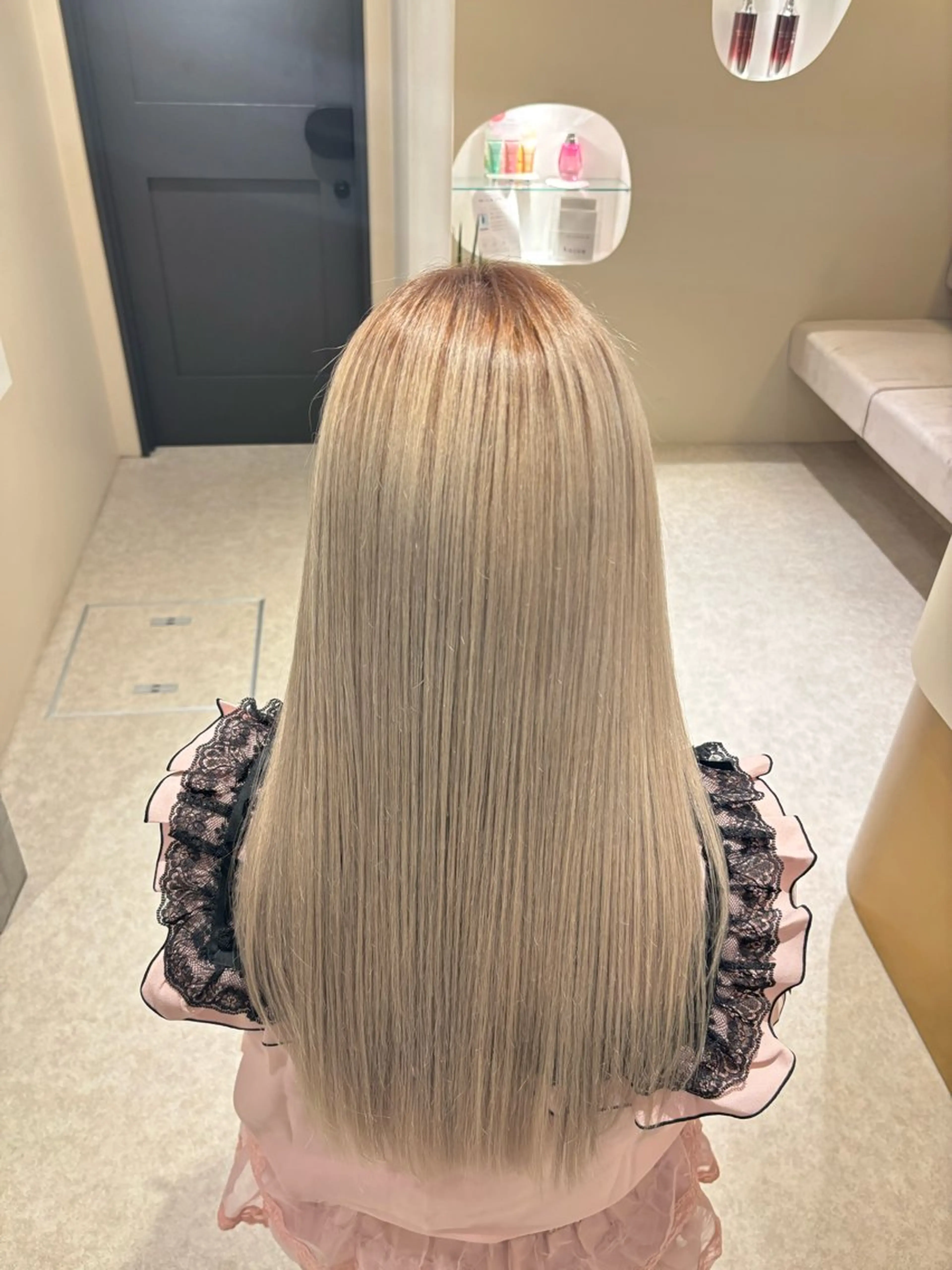 ロング 篠崎 加奈のヘアスタイル