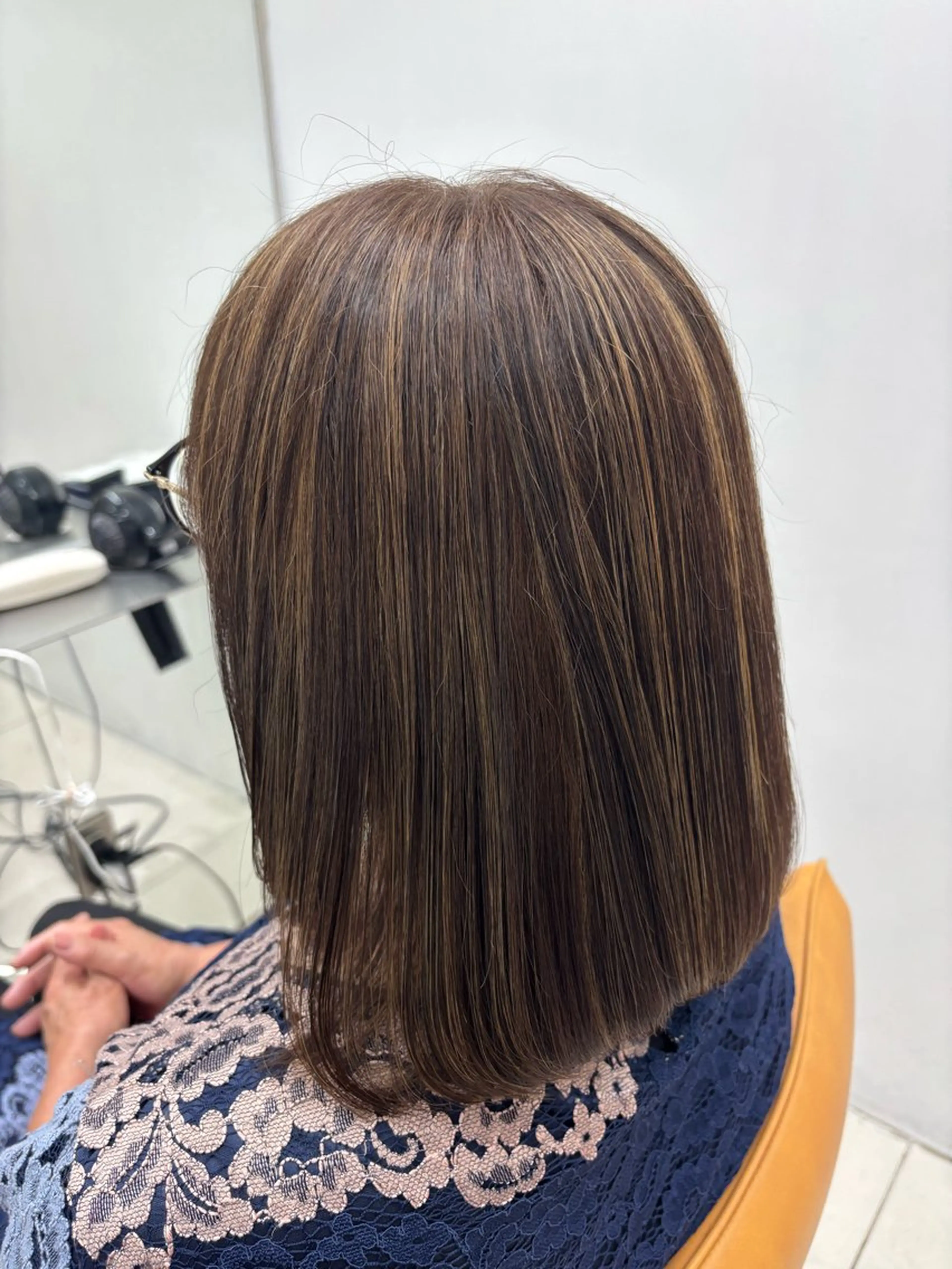 【🪽ミニモ限定価格🪽】🫧ハイライトカラー🫧#ハイライト#白髪ボカシ#白髪ボカシハイライト#筋感カラーの写真