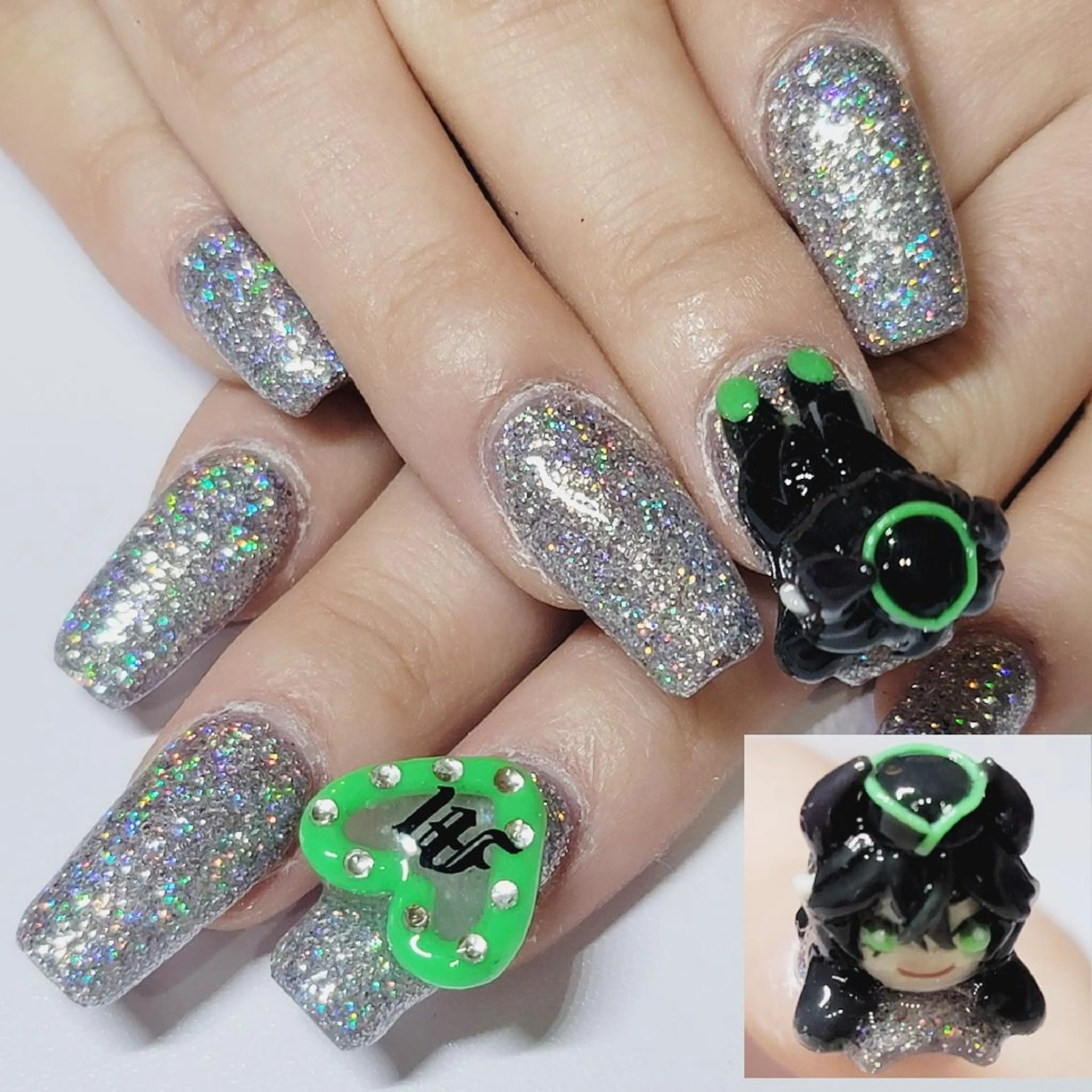 ネイル アートネイル オーロラネイル ハート ラメ(グリッター) ワンカラーネイル ハンドネイル よしだ ひろきのネイルデザイン