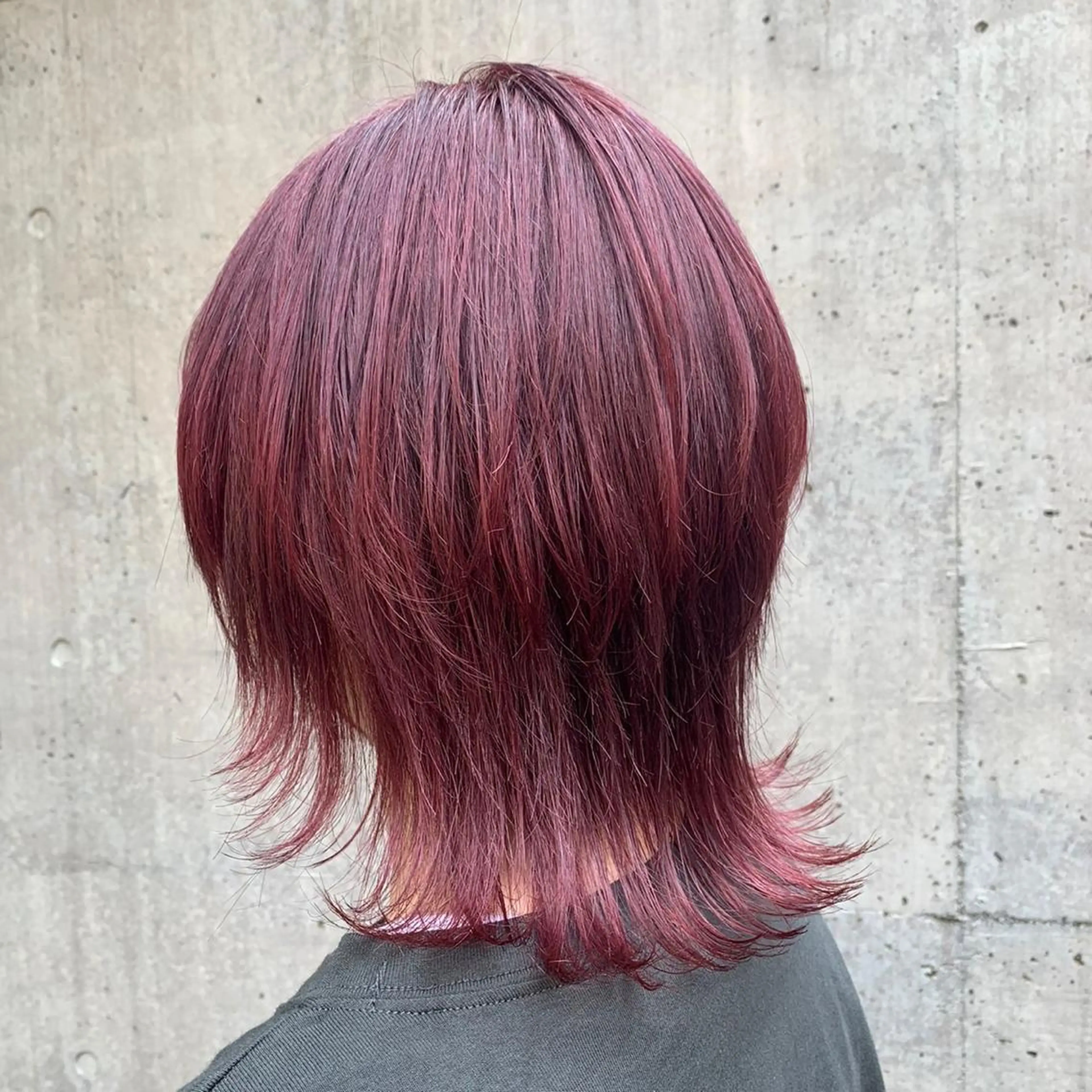 ミディアム カラー miki 🦎のヘアスタイル