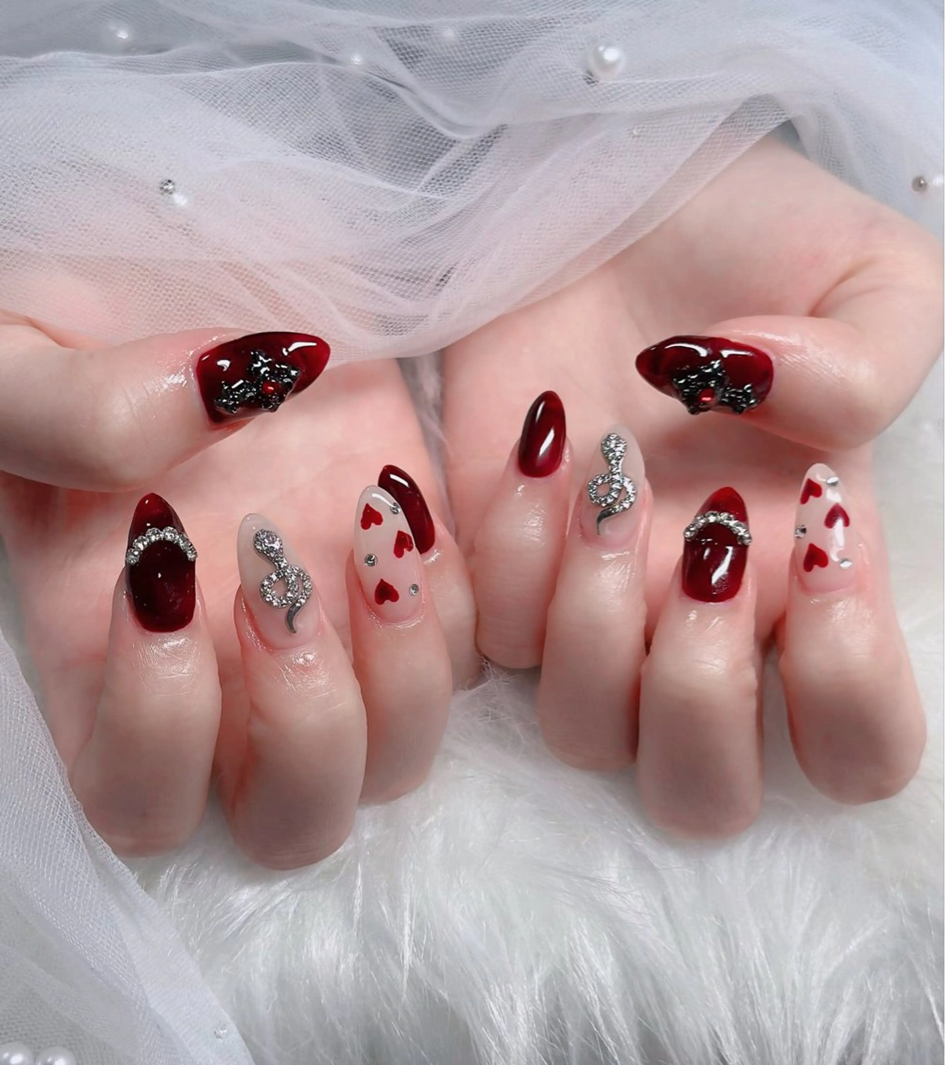 ネイル フレンチネイル ジェルネイル ハロウィン キラキラネイル 韓国ネイル ハンドネイル H.baby Nail Salonのネイルデザイン