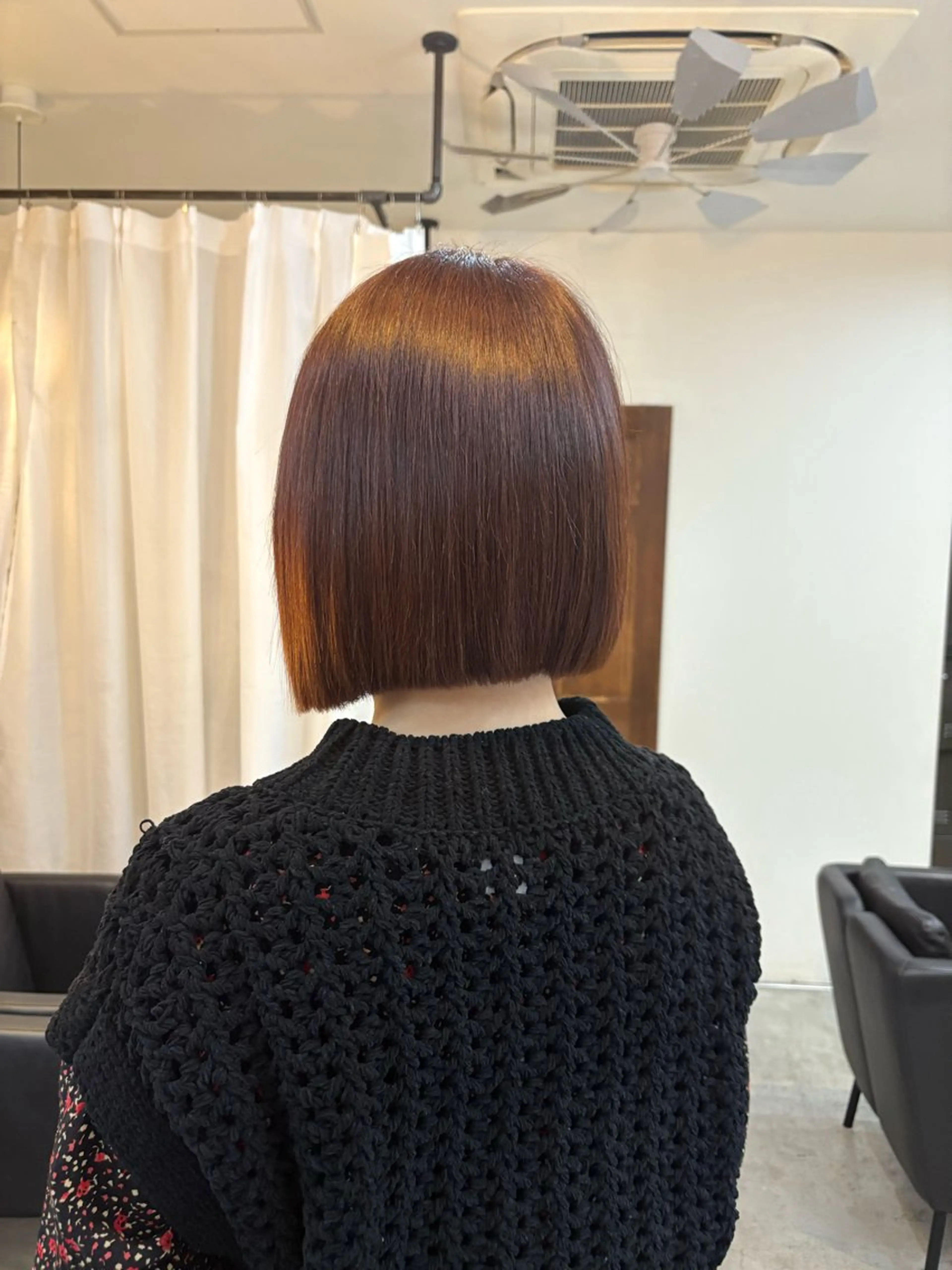 ショート カラー 前下がりボブ ブラウンカラー ピンクカラー ボブ カット ヘアカラー 顔周りカット ピンク カラー♡りりのヘアスタイル