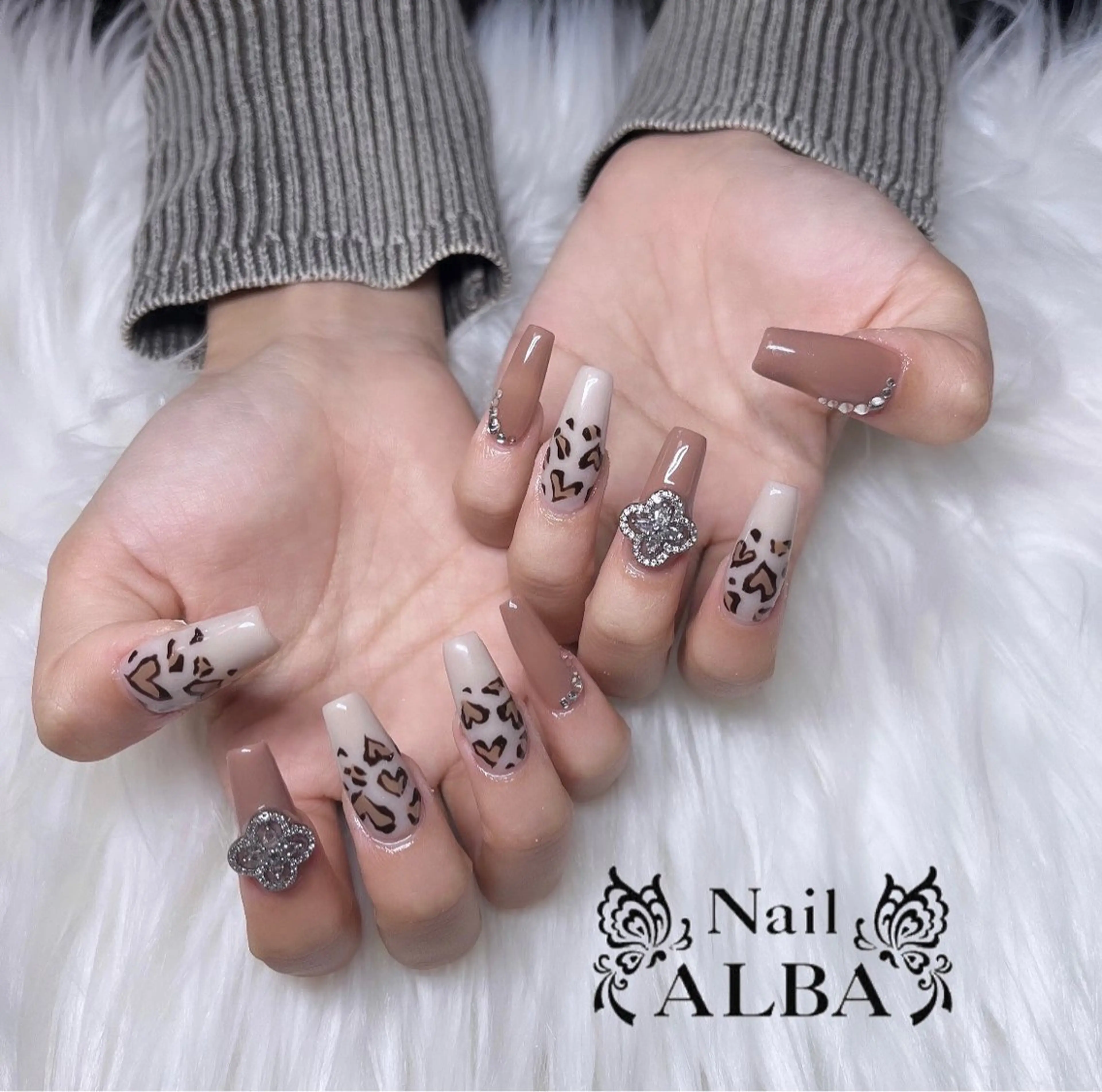 ネイル 石王 美羽のネイルデザイン