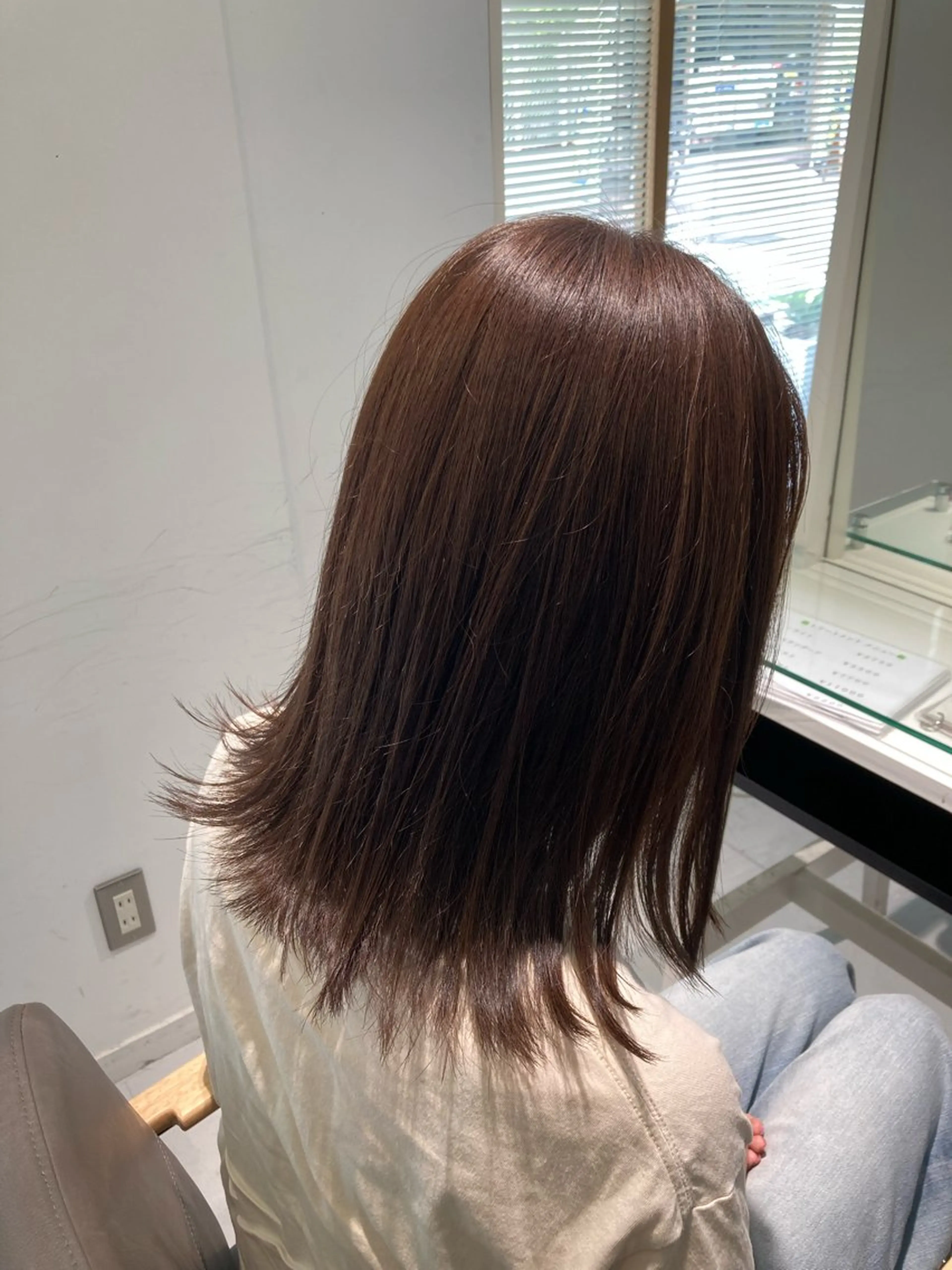 ミディアム カラー ヘアカラー トリートメント 🫧ゆうき🪽 髪質改善/ハイライトのヘアスタイル