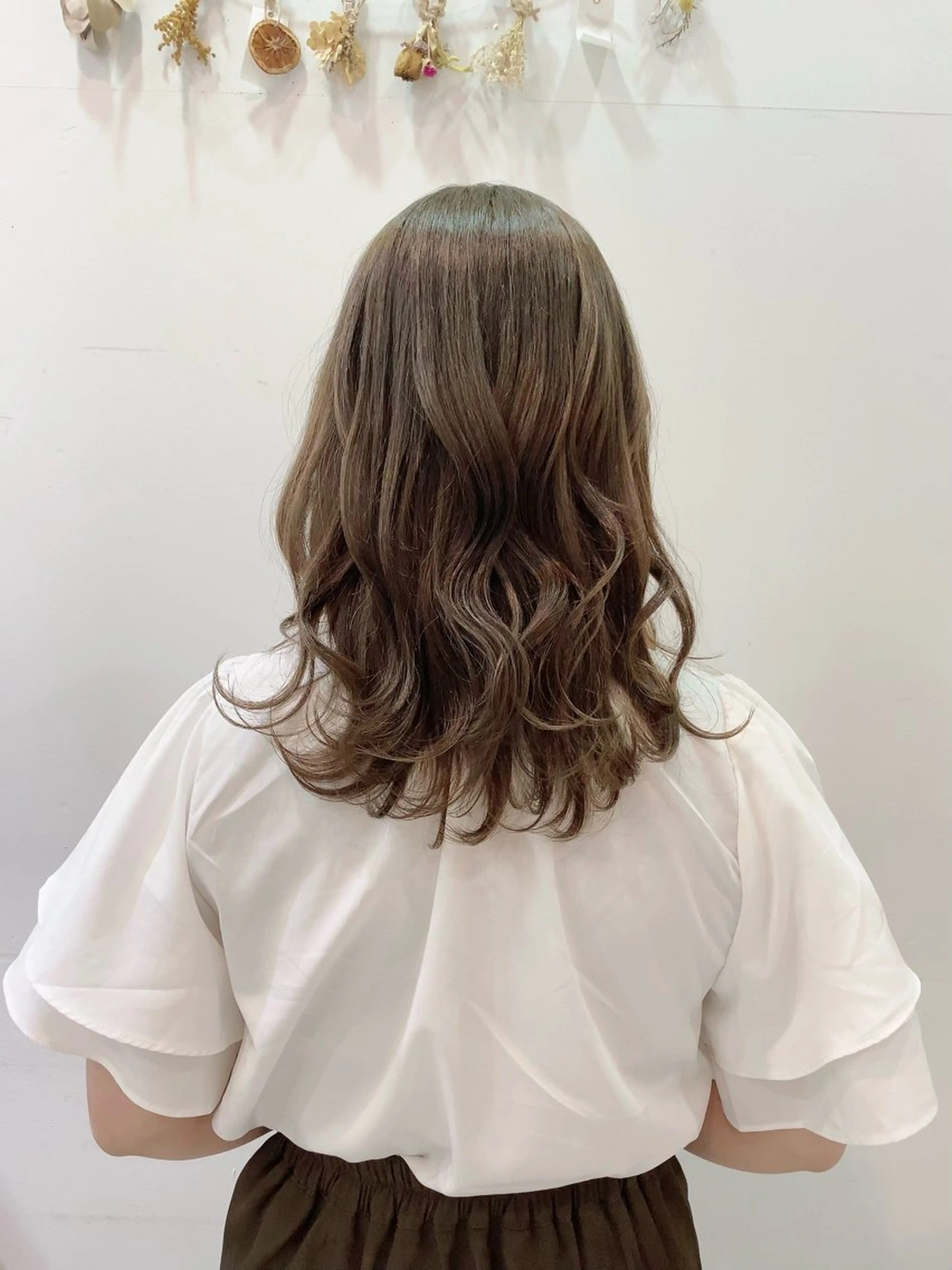 セミロング カラー ノーブル美容室イオン高橋店所属・鈴木 純子のヘアスタイル