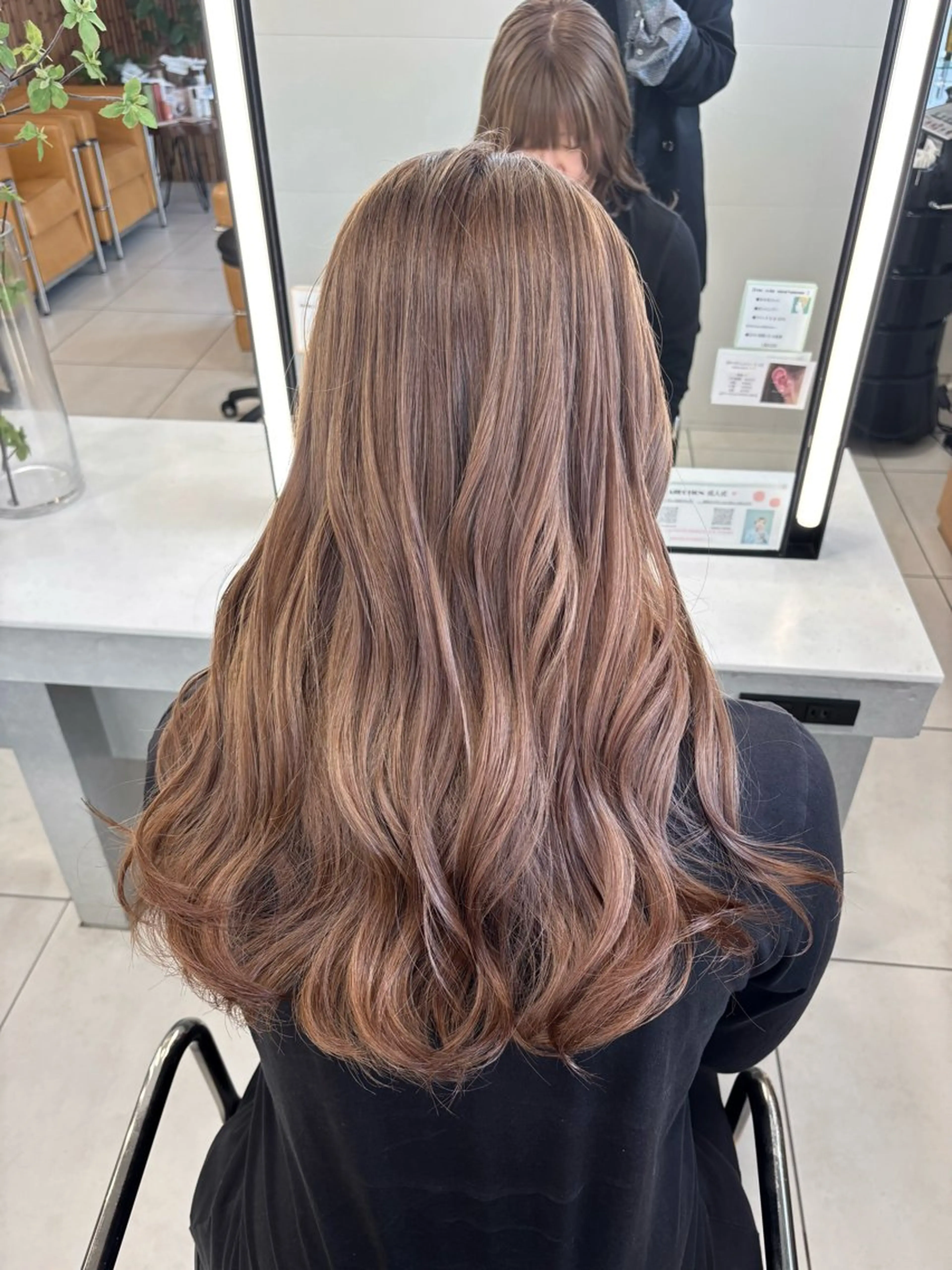 ロング カット ヘアカラー トリートメント ブリーチ/ツヤカラー /SARA 金山のヘアスタイル