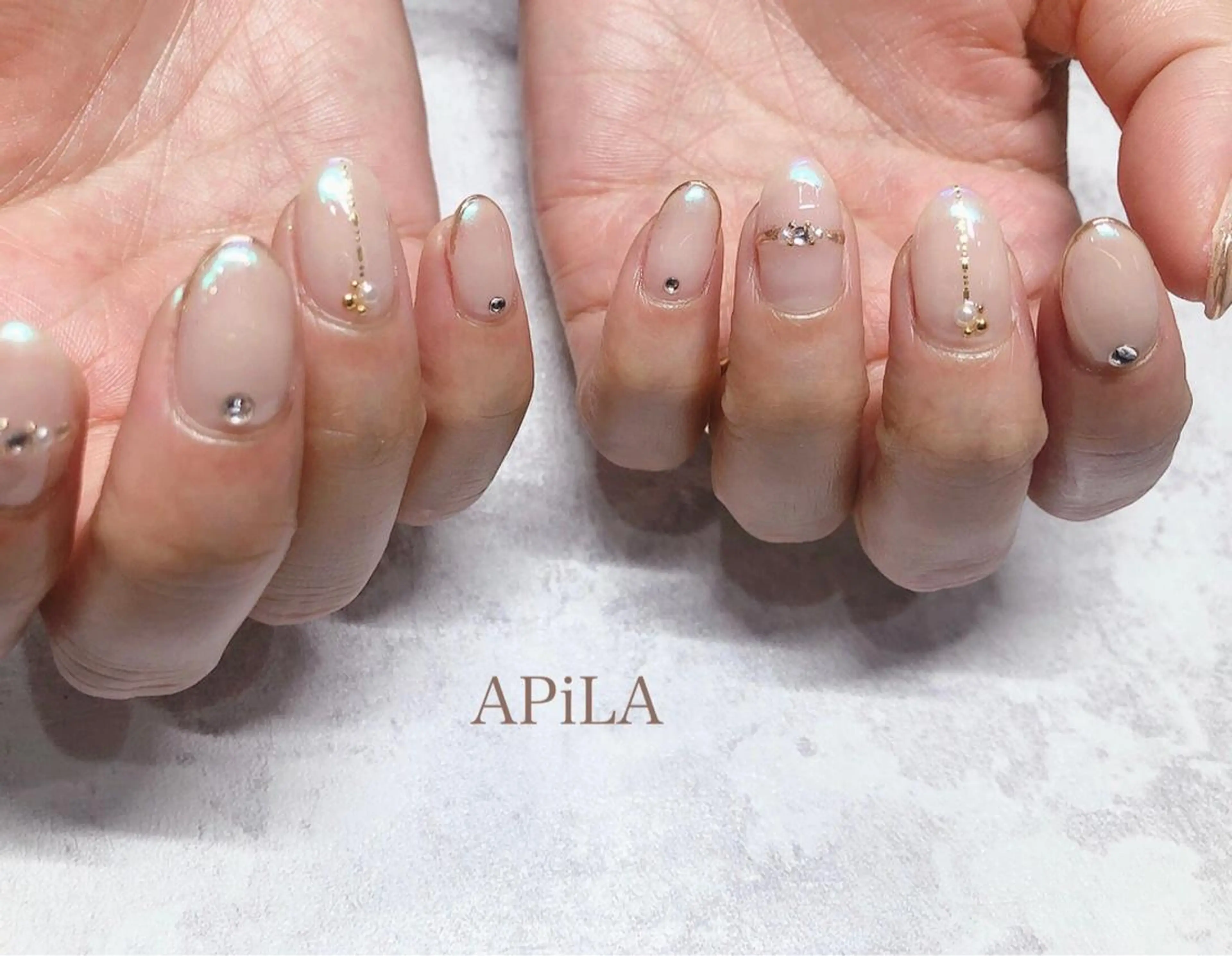 ネイル アートネイル APiLA 甲斐田のネイルデザイン
