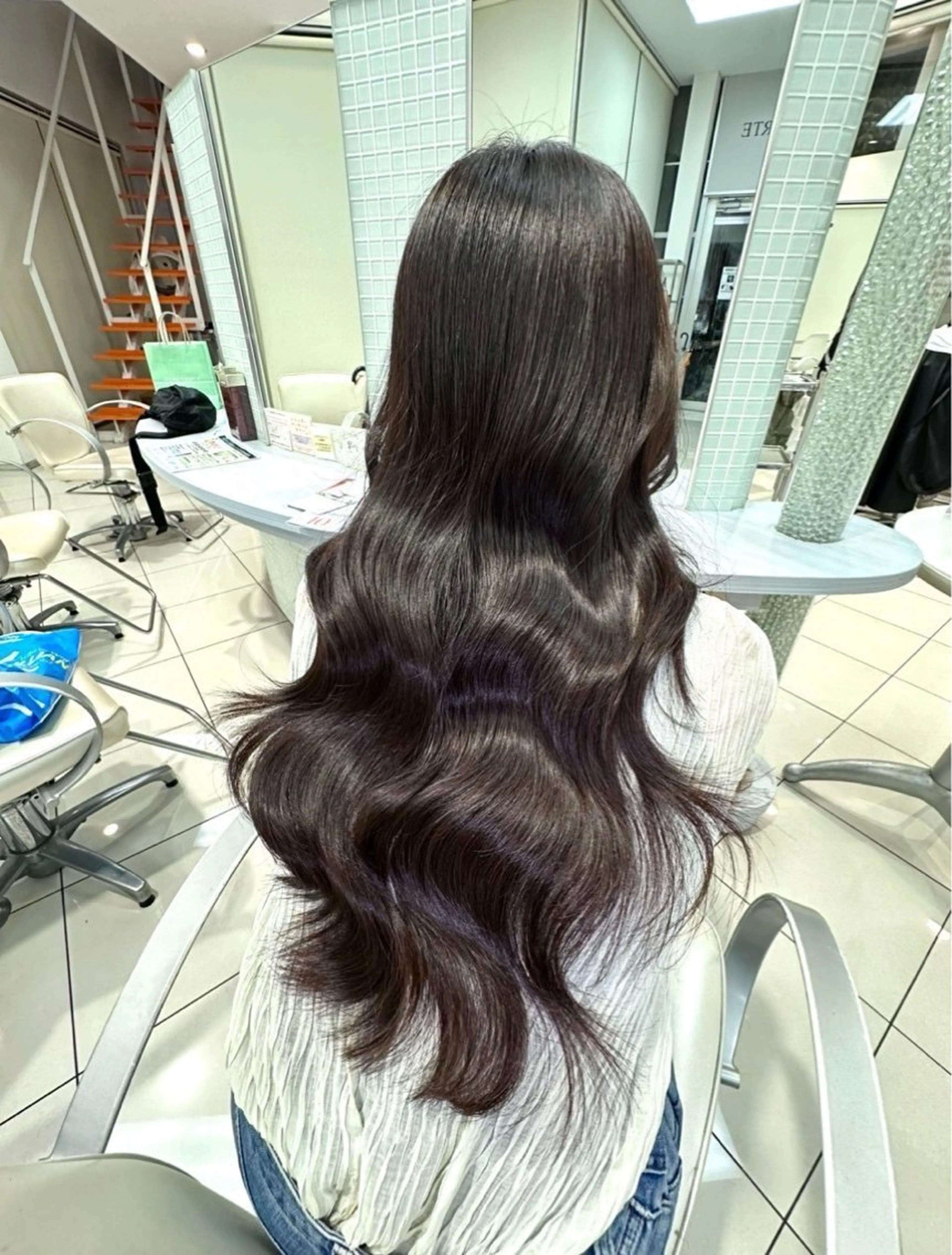 ロング 韓国風顔まわり/ベー ジュ/マツエク♡美咲のヘアスタイル