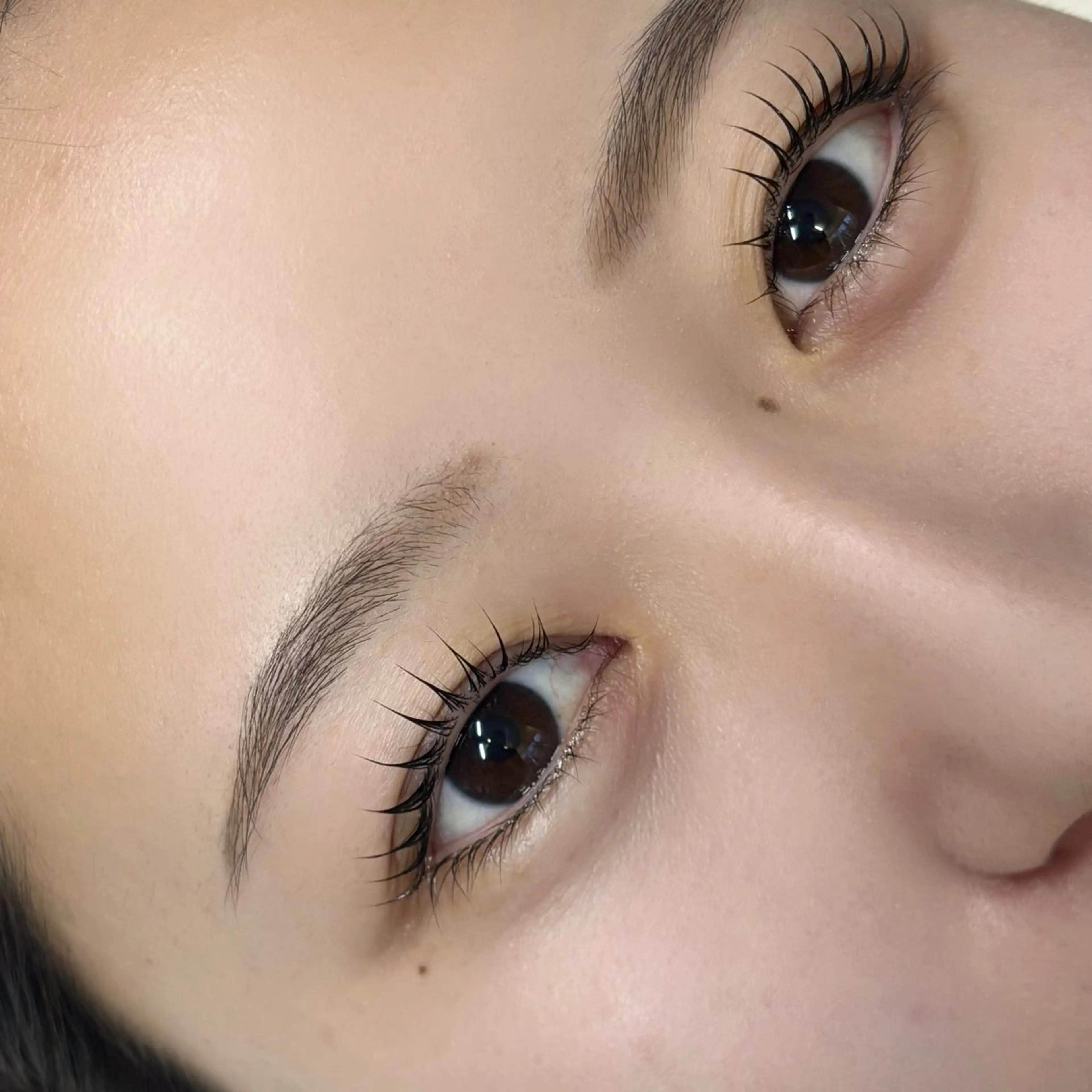 マツエク・マツパ 束感まつ毛 一重×まつ毛パーマ マツパ Narumi 🧚♂️の眉毛・アイブロウイメージ