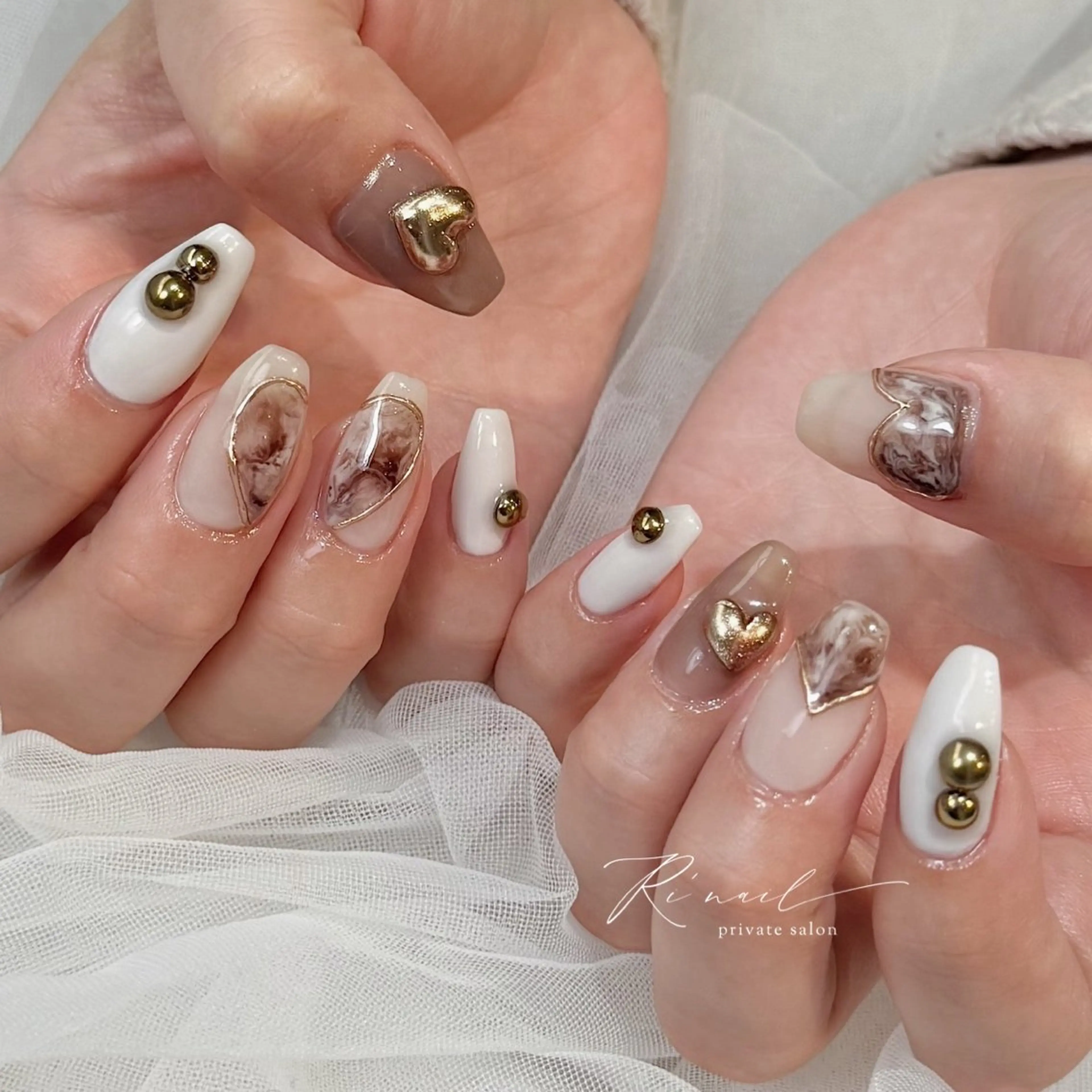 ネイル ハート ニュアンスネイル ISHIWATA LINAのネイルデザイン