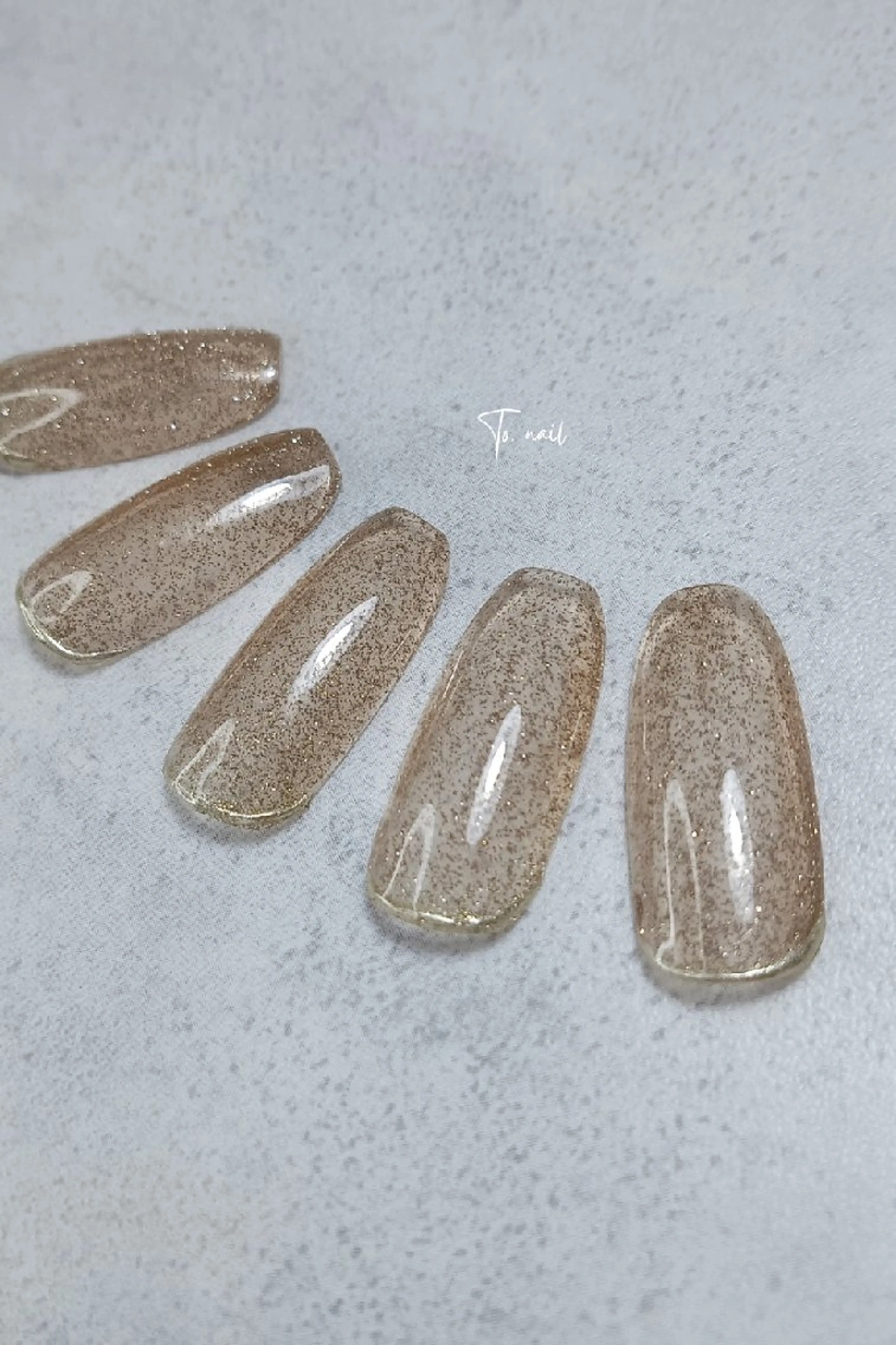 ネイル ハンドネイル To. nail （トゥ ネイル）のネイルデザイン