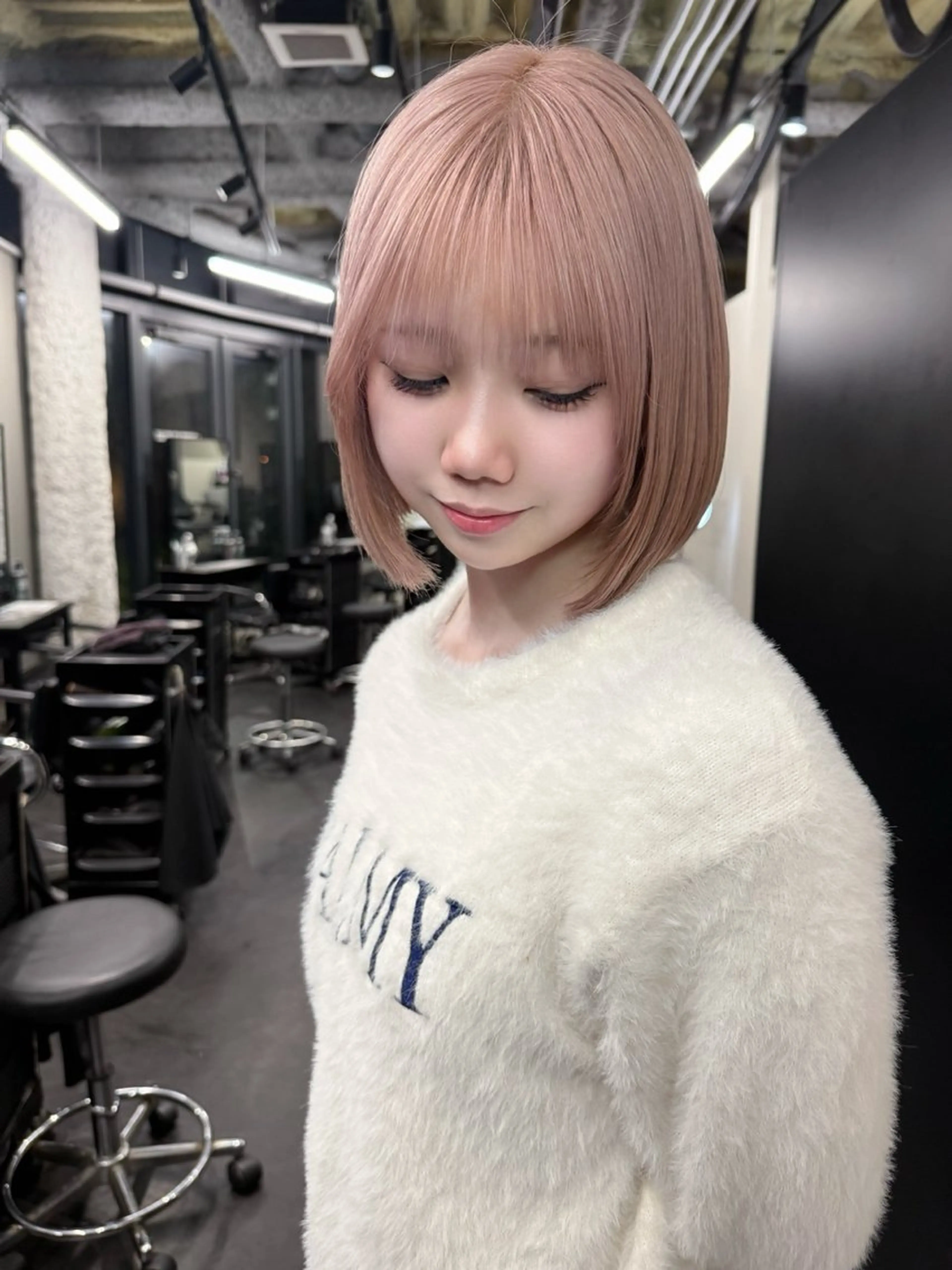 ミディアム カット ヘアカラー トリートメント 秋山 輝星のヘアスタイル